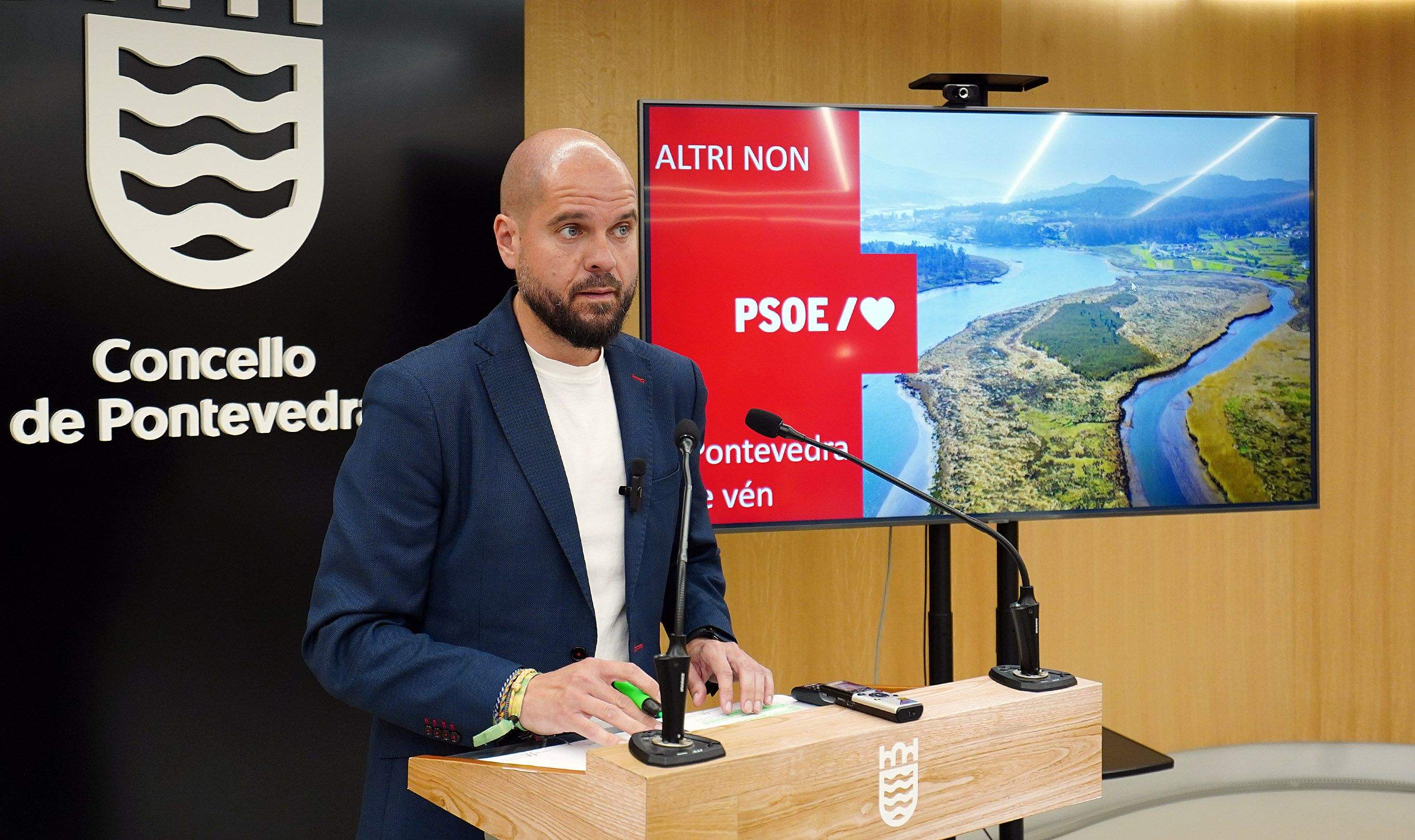 Iván Puentes manifesta la oposición del PSOE al proyecto de Altri