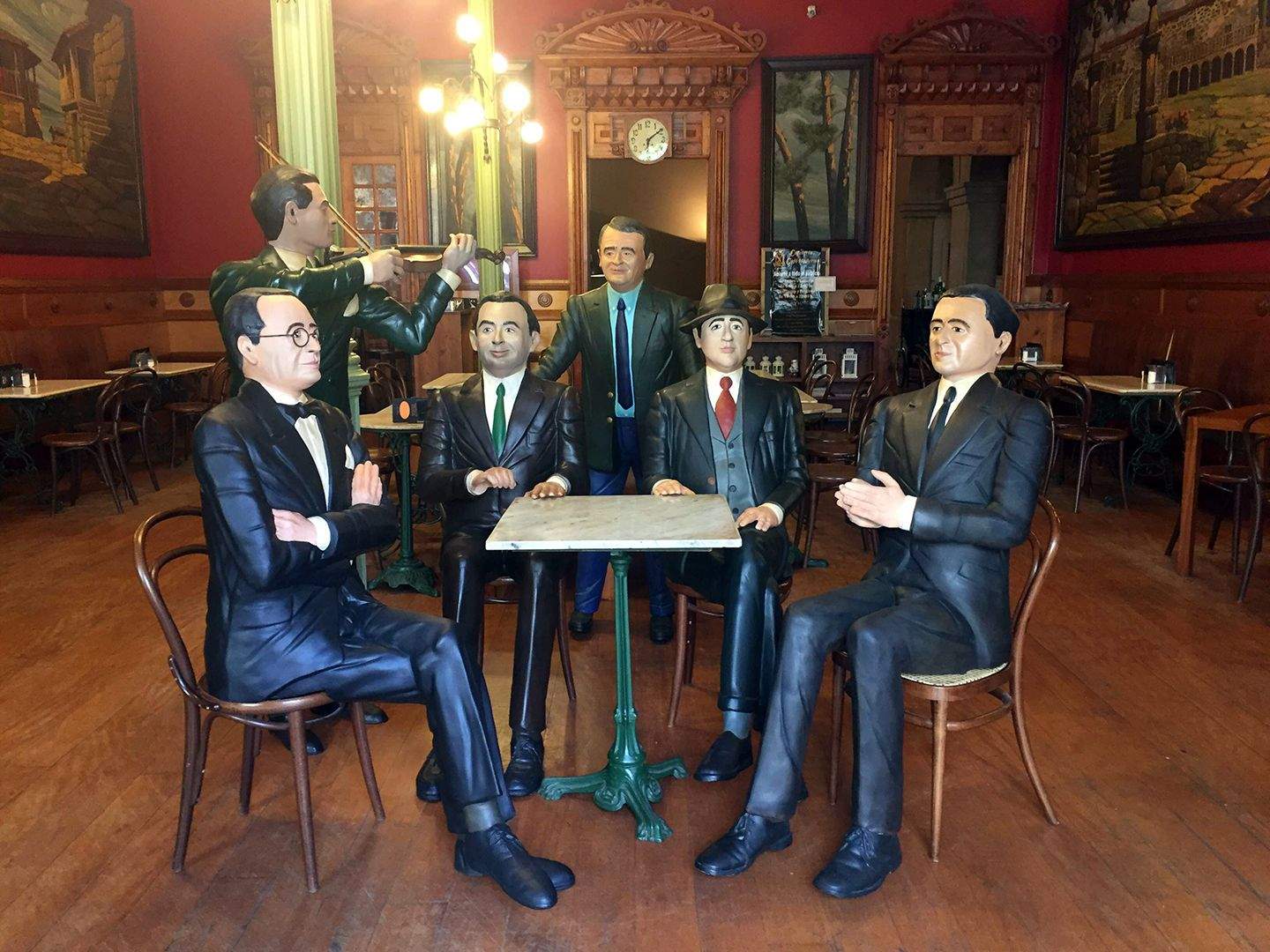 Tertulia de Alexandre Bóveda, Castelao, Manuel Quiroga, Valentín Paz Andrade, Carlos Casares e Ramón Cabanillas