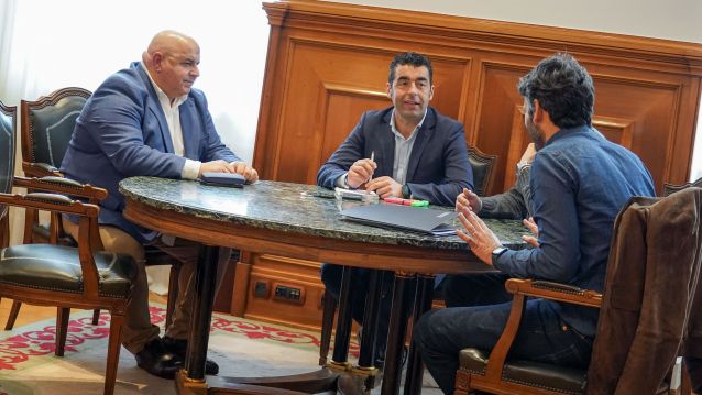 Encuentro entre Luis López y Pablo Prieto en la Deputación Encuentro entre Luis López y Pablo Prieto en la Deputación