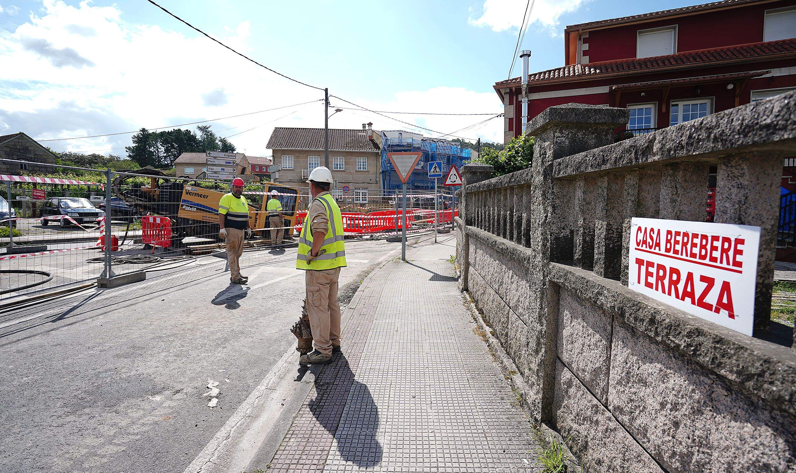 Obras de acometida de alta tensión Mourente-Soutomaior a su paso por Conde de Bugallal