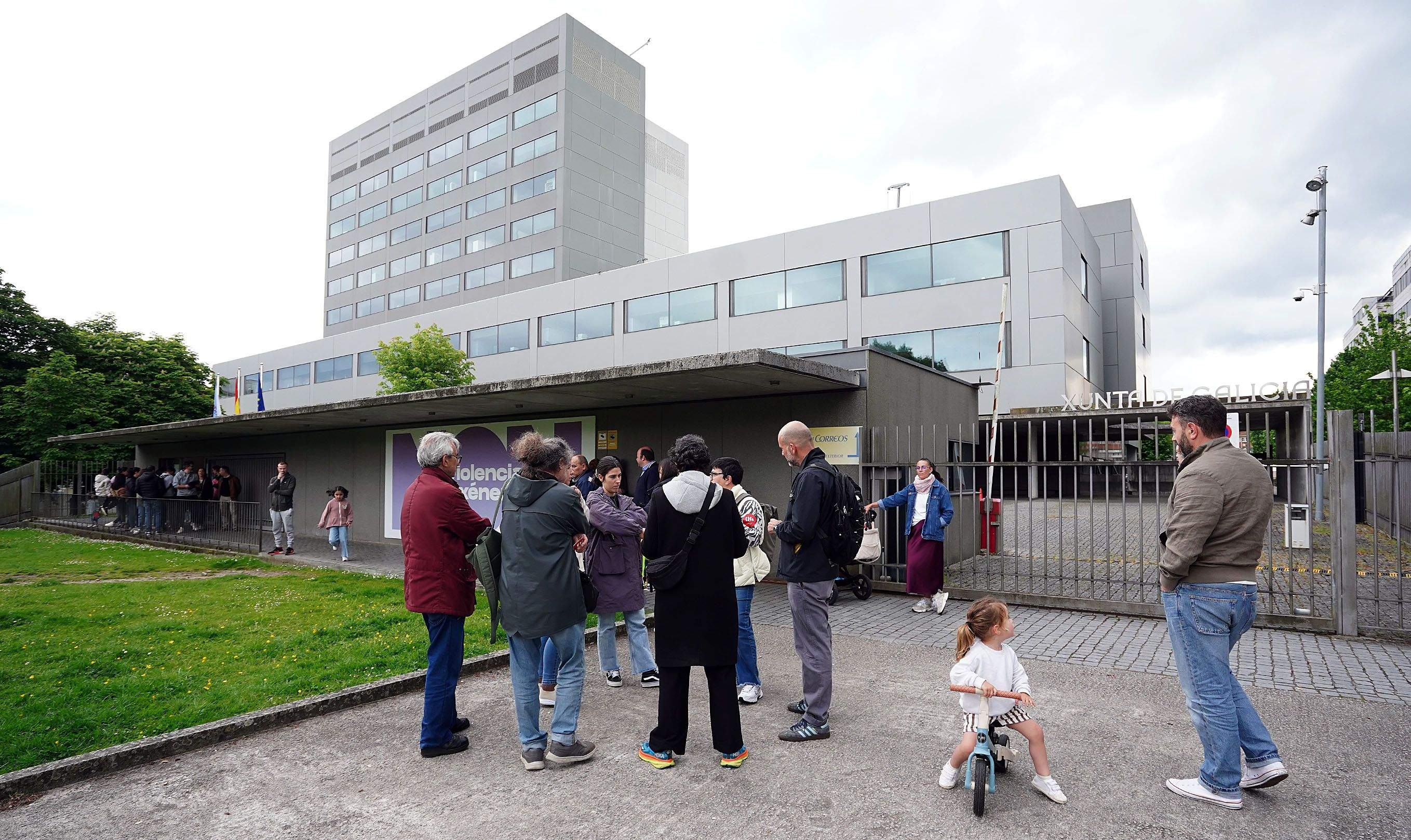 Concentración en Pontevedra de las familias del CEIP San Clemente