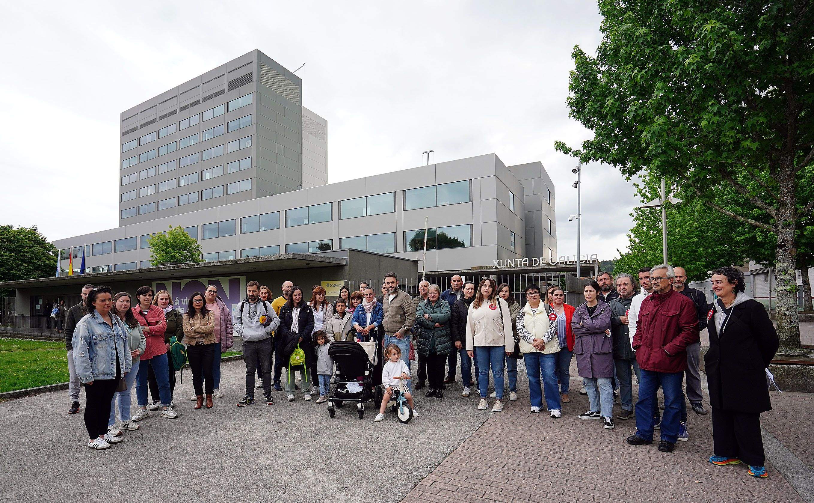 Concentración en Pontevedra de las familias del CEIP San Clemente