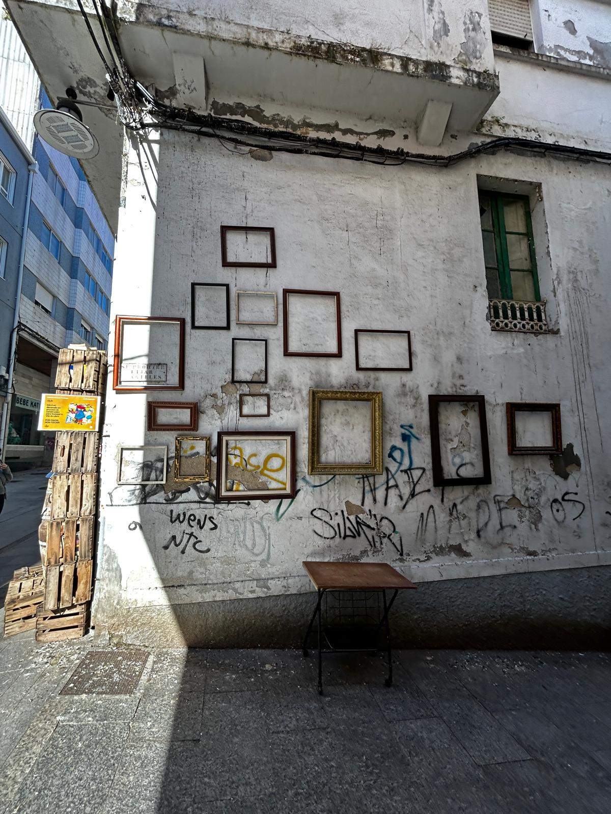 Marín decora sus calles para ser la 'Vila do Libro' Marín decora sus calles para ser la 'Vila do Libro'