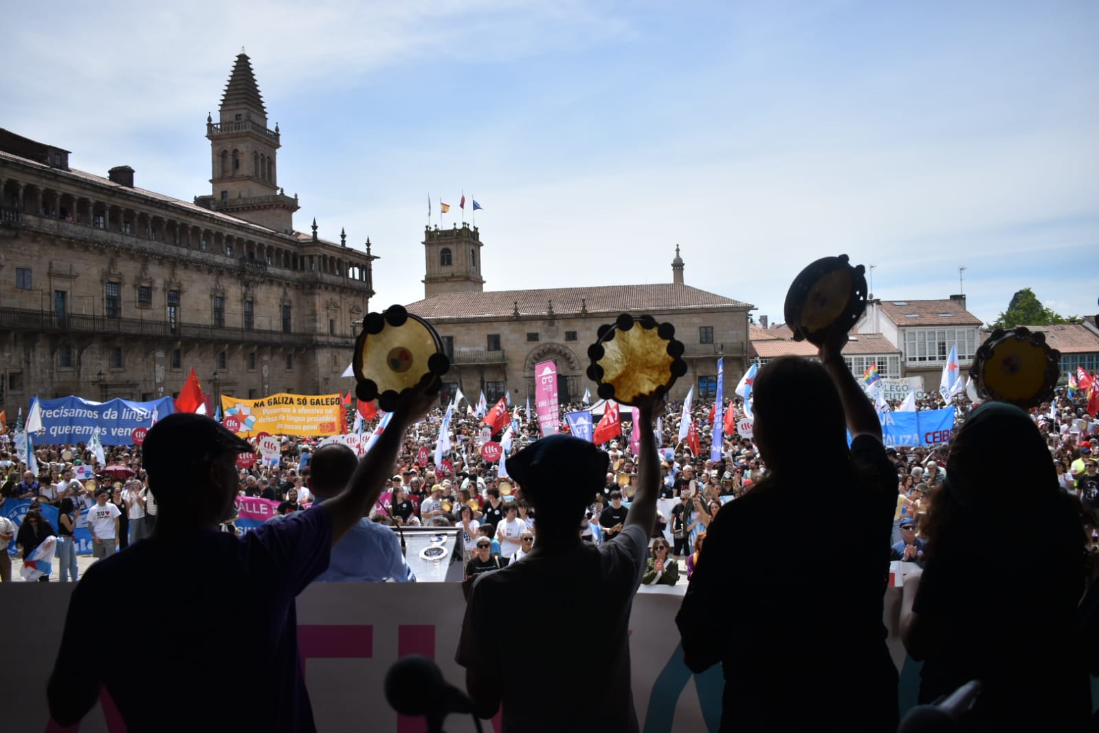 Manifestación de Queremos Galego por las Letras Galegas 2025