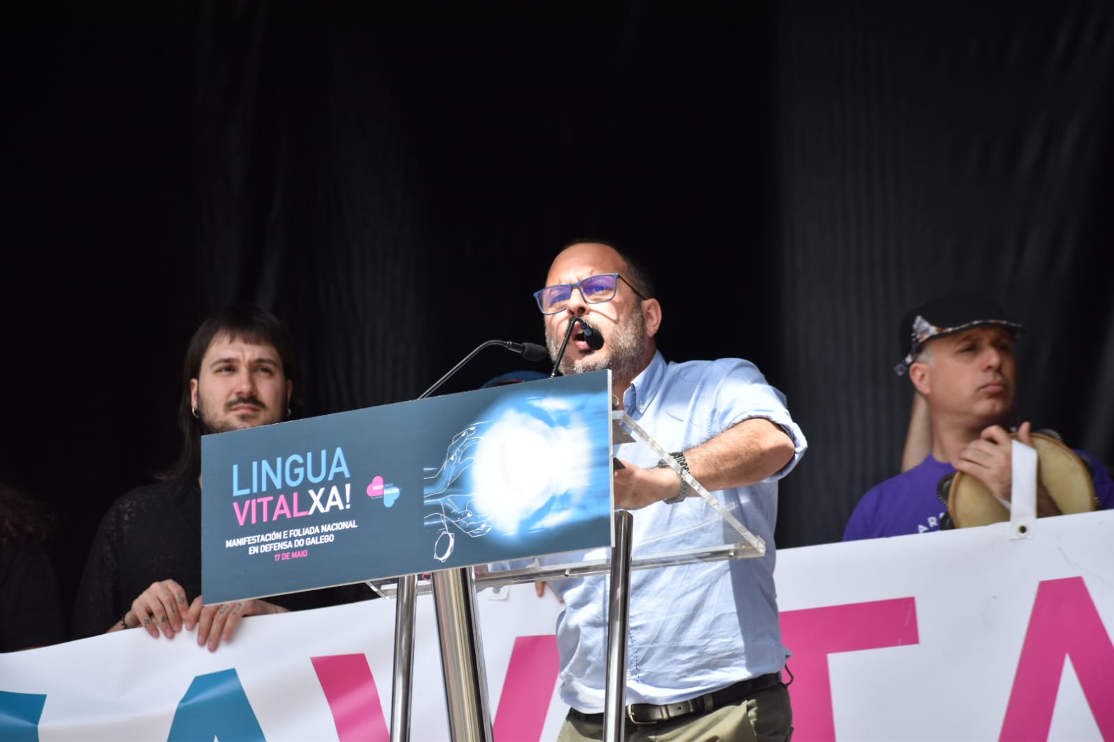 Manifestación de Queremos Galego por las Letras Galegas 2025