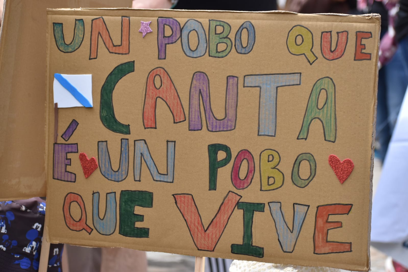 Manifestación de Queremos Galego por las Letras Galegas 2025