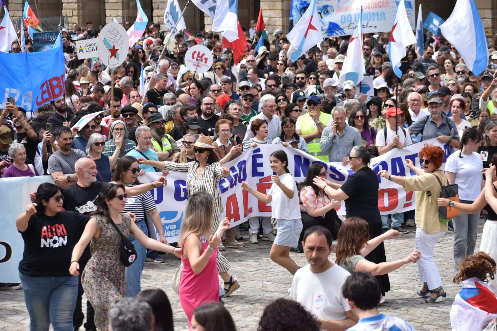 Manifestación de Queremos Galego por las Letras Galegas 2025
