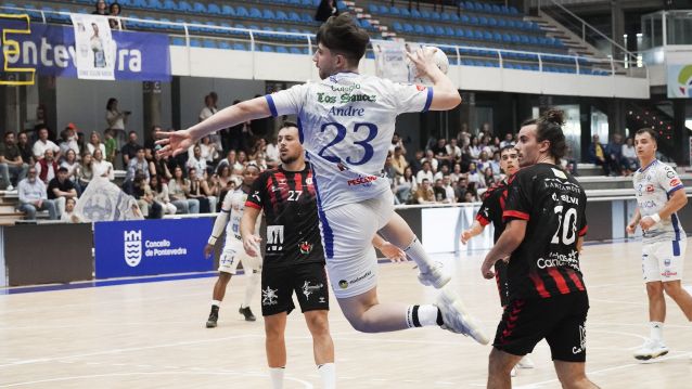 André de Moura, no partido entre Cisne e Lanzarote no Municipal André de Moura, no partido entre Cisne e Lanzarote no Municipal