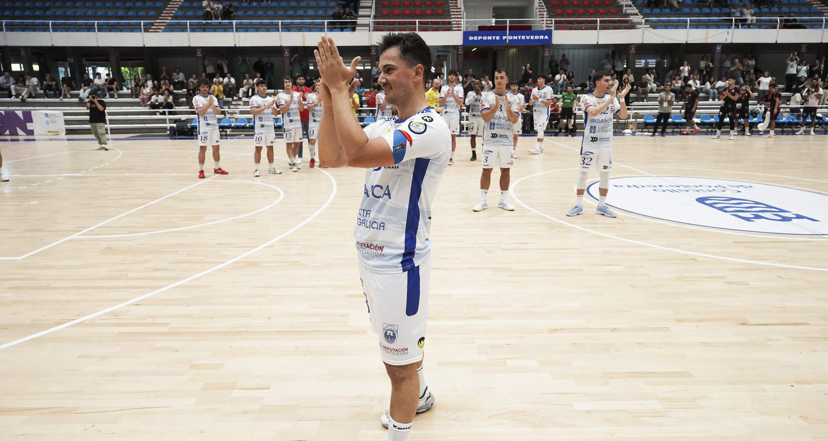 Partido entre Cisne y Lanzarote en el Municipal