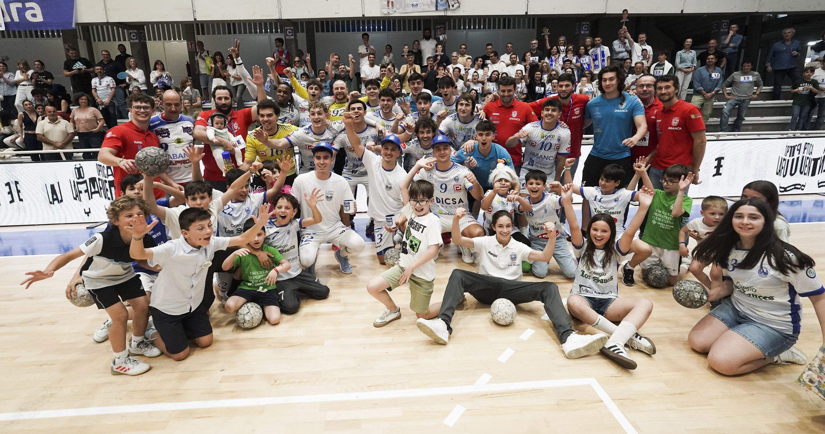 Partido entre Cisne y Lanzarote en el Municipal