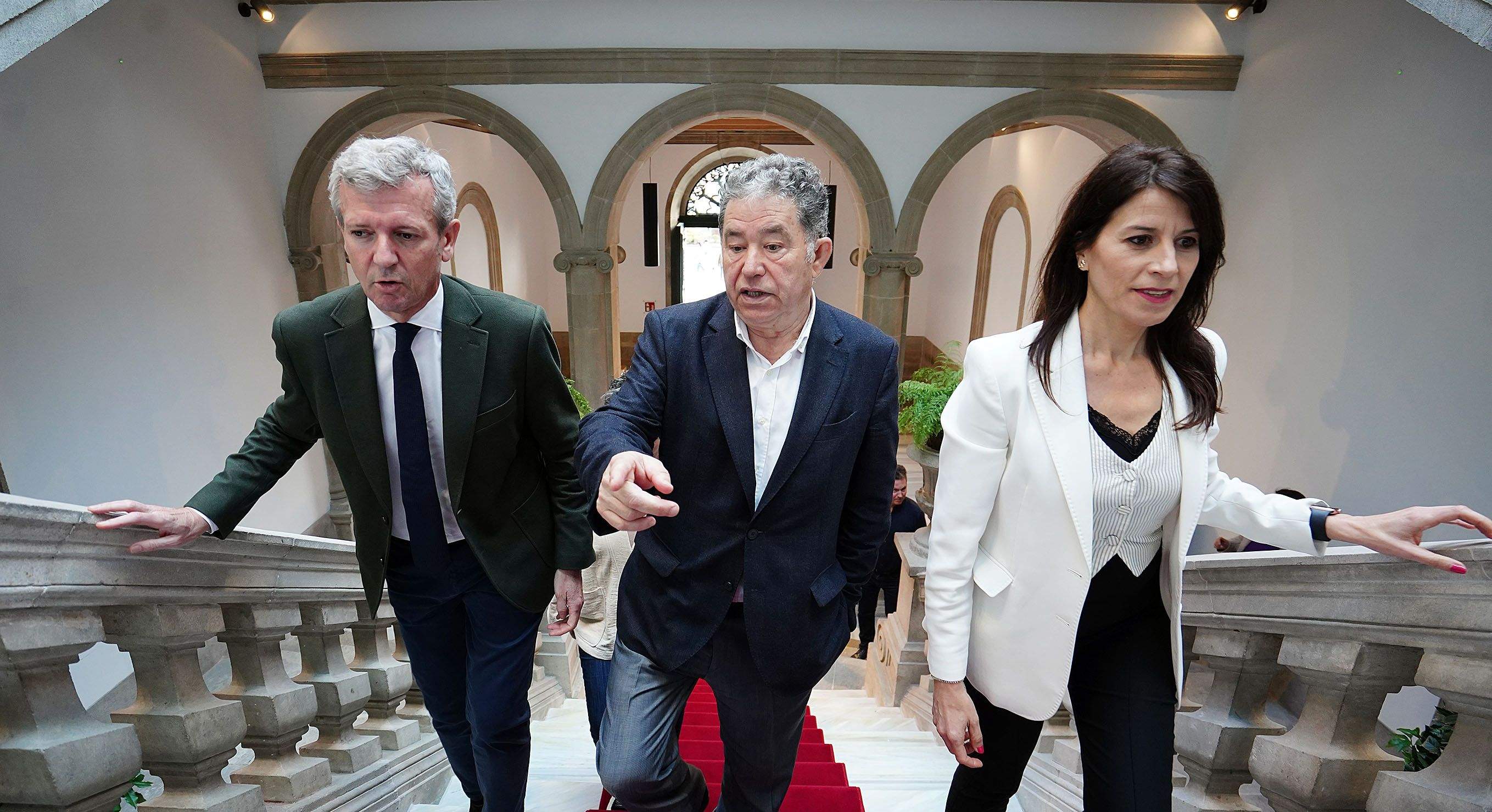 Visita institucional de Alfonso Rueda a la casa consistorial de Pontevedra