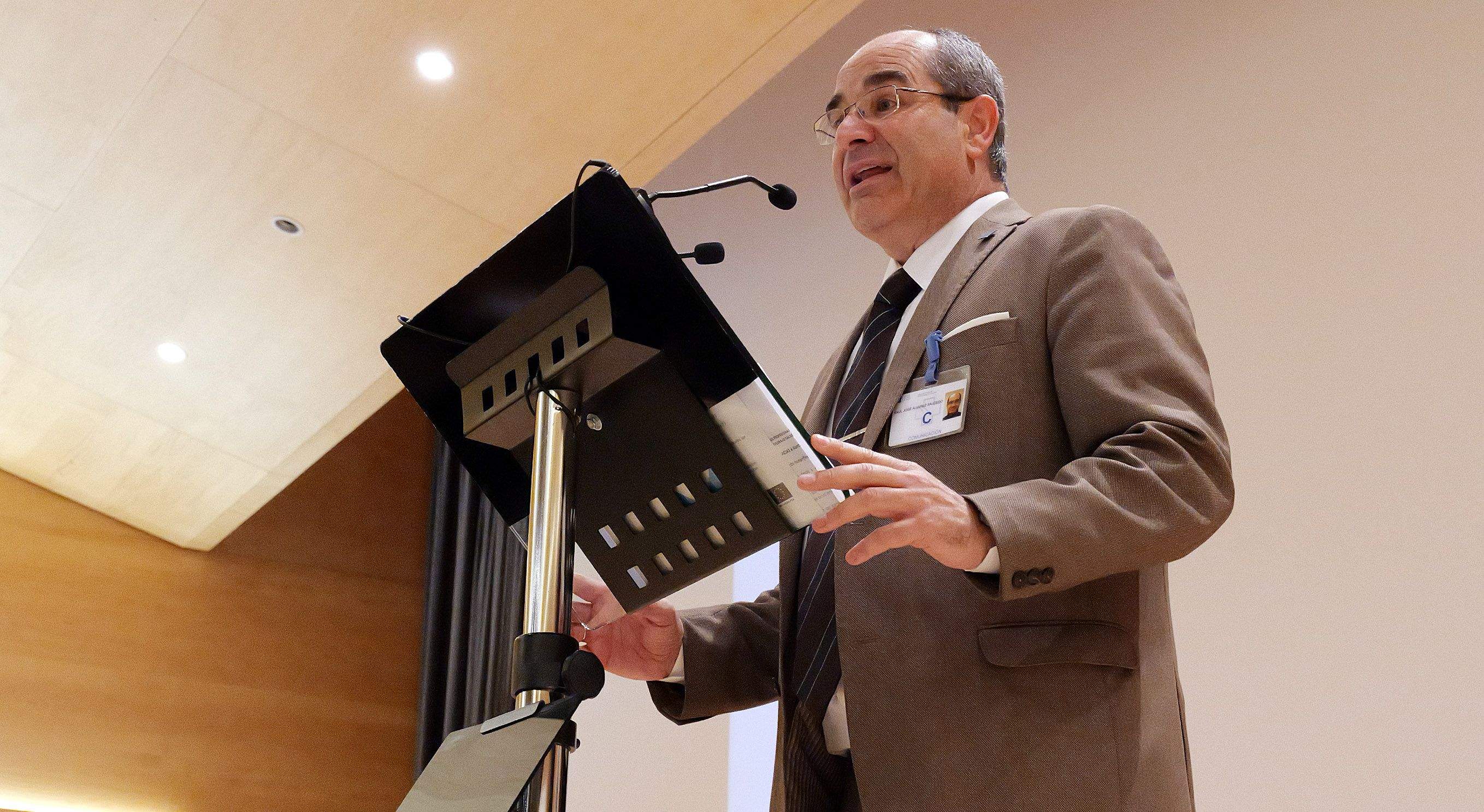 Homenaxe a profesionais sanitarios xubilados en 2024 Homenaxe a profesionais sanitarios xubilados en 2024