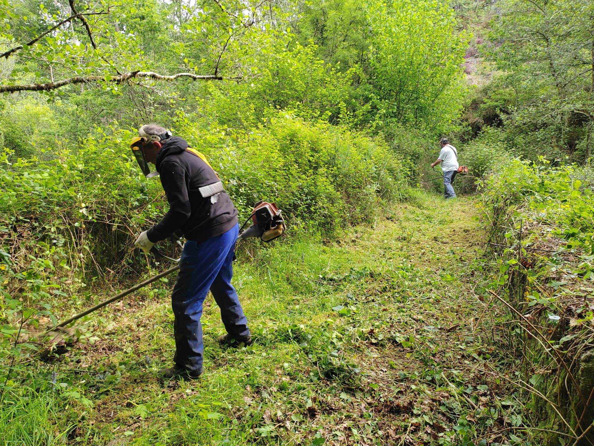 Limpeza reivindicativa da ponte de Arén Limpeza reivindicativa da ponte de Arén