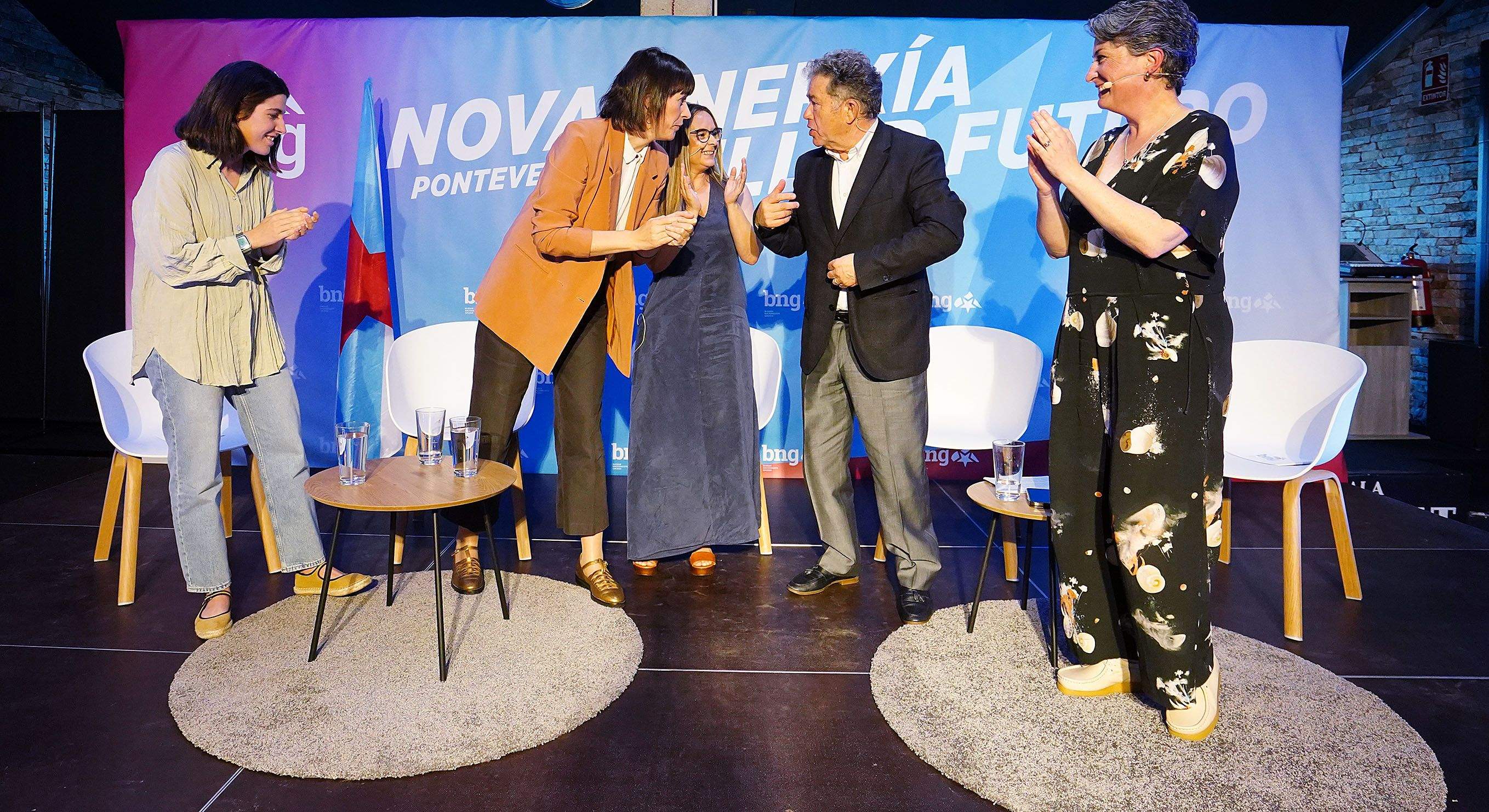 El BNG celebra su acto de mitad de mandato con el lema 'Nova enerxía, máis futuro' El BNG celebra su acto de mitad de mandato con el lema 'Nova enerxía, máis futuro'