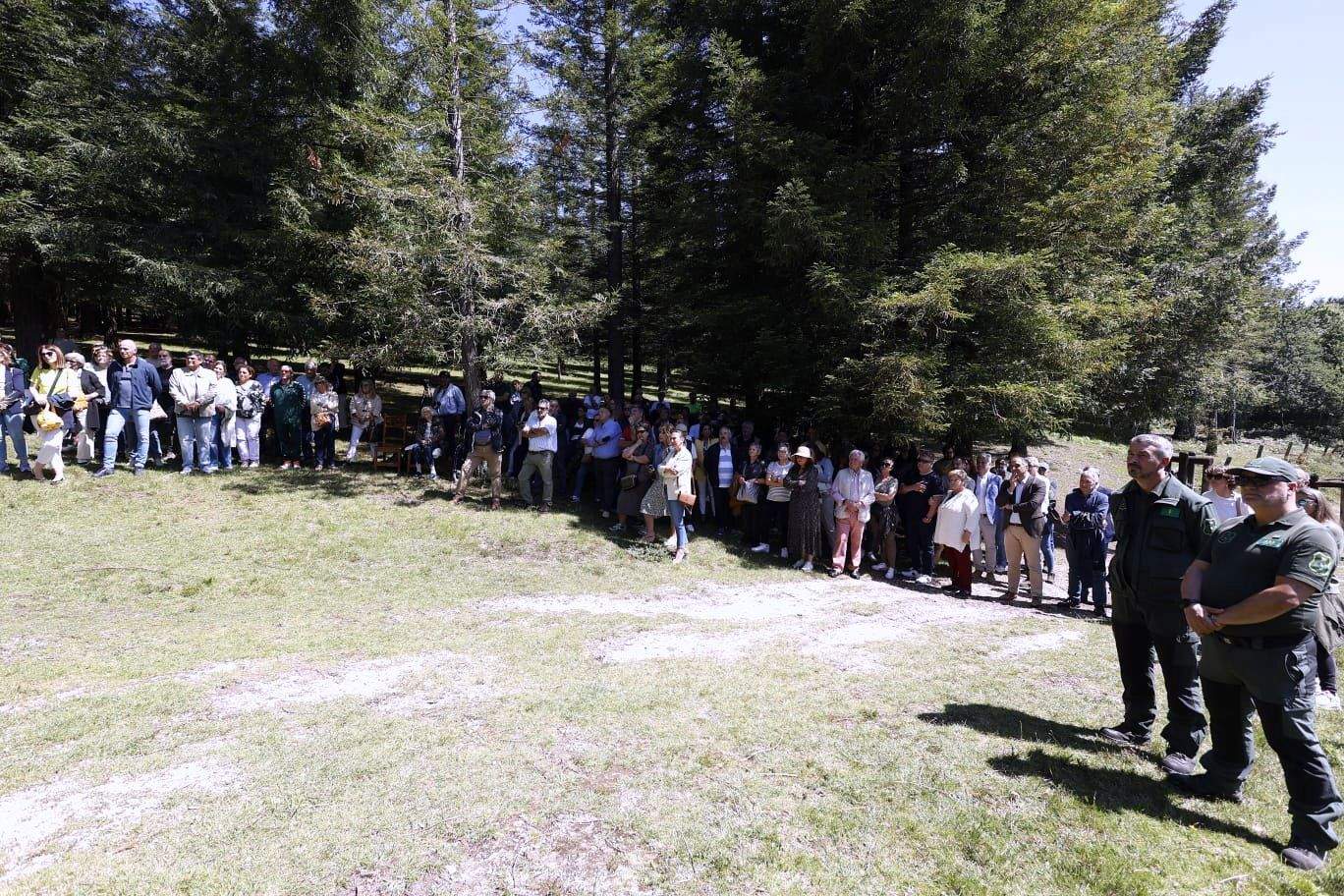 Acto de homenaje a Manuel Viéitez en el Bosque de Colón Acto de homenaje a Manuel Viéitez en el Bosque de Colón