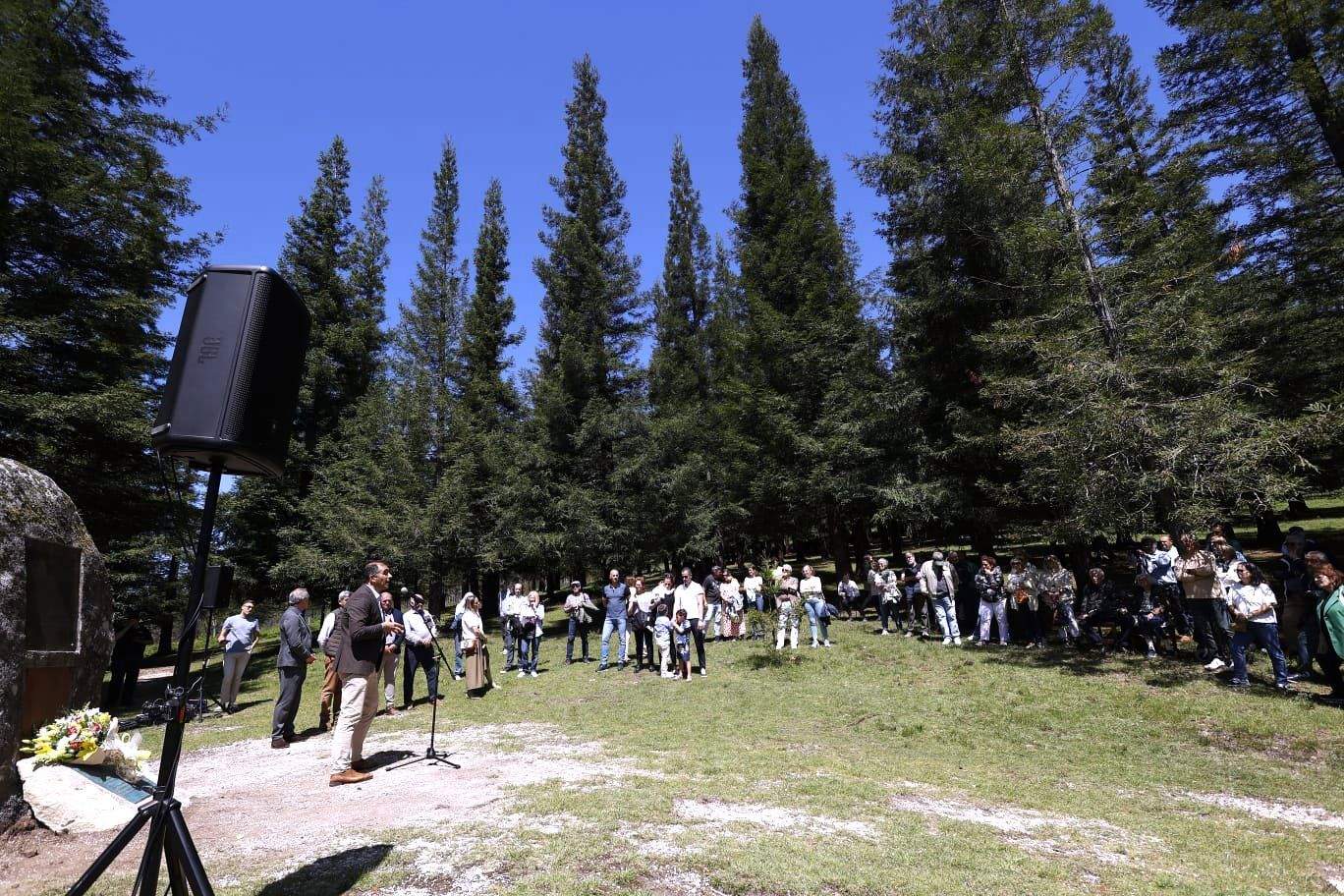 Ángel Moldes durante el homenaje en el Bosque de Colón Ángel Moldes durante el homenaje en el Bosque de Colón