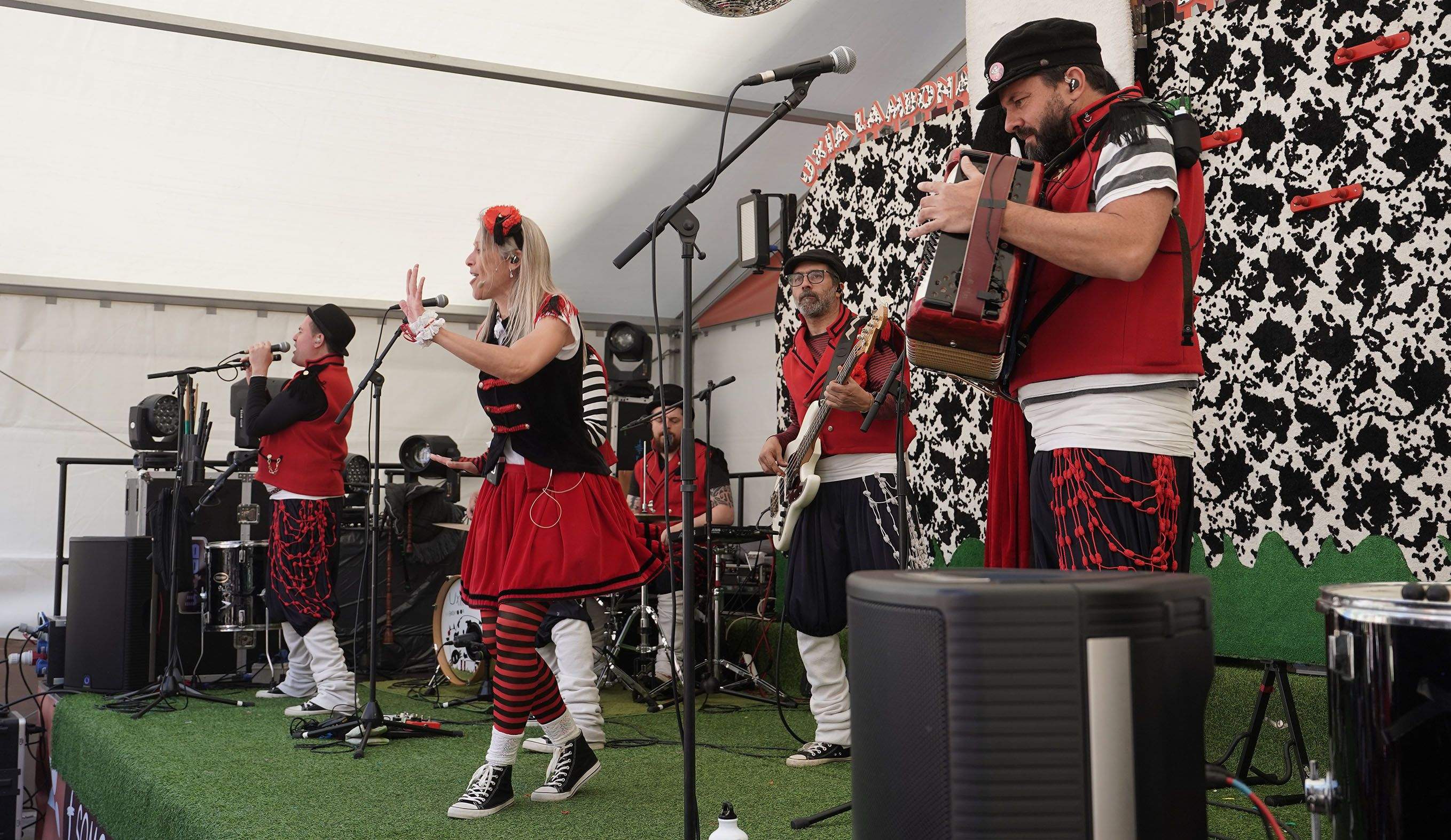 Concerto de Uxía Lambona e a Banda Molona
