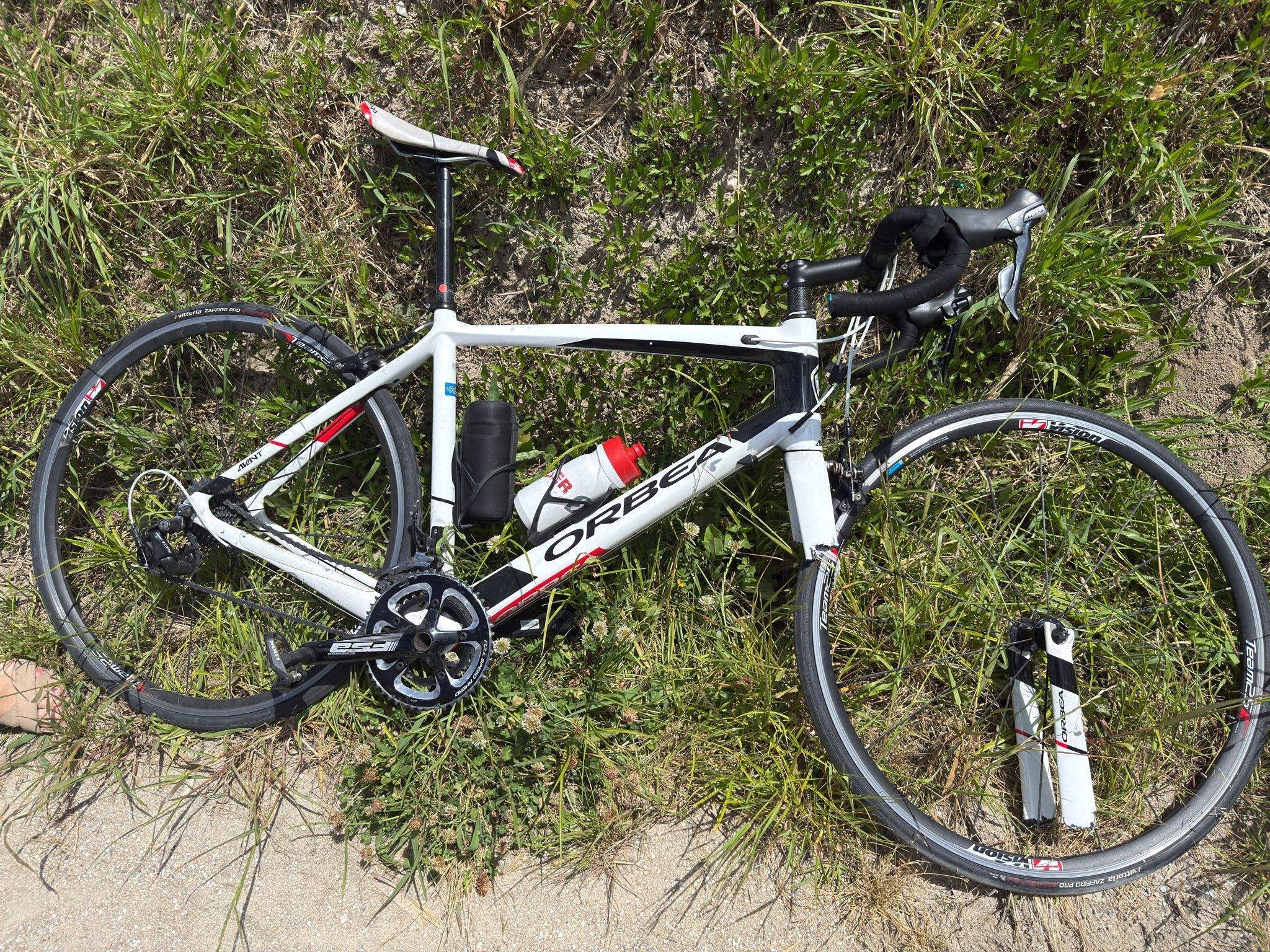 Bicicleta implicada no accidente
