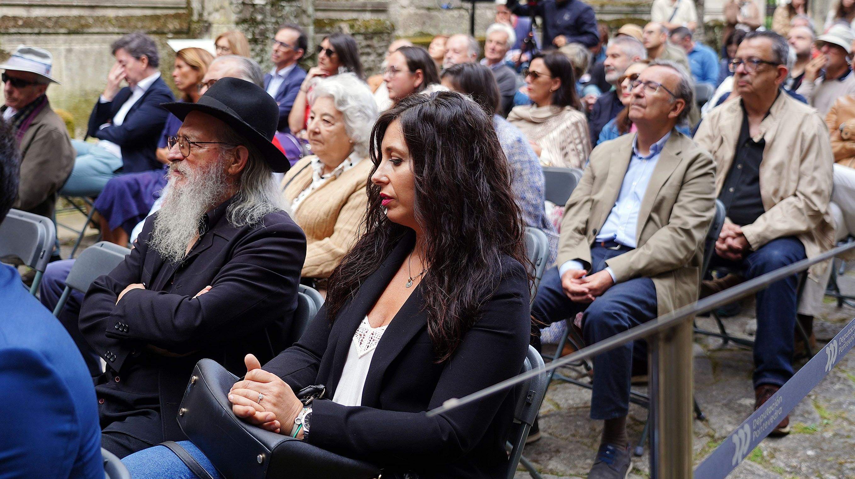 Presentación do programa da Bienal de Arte