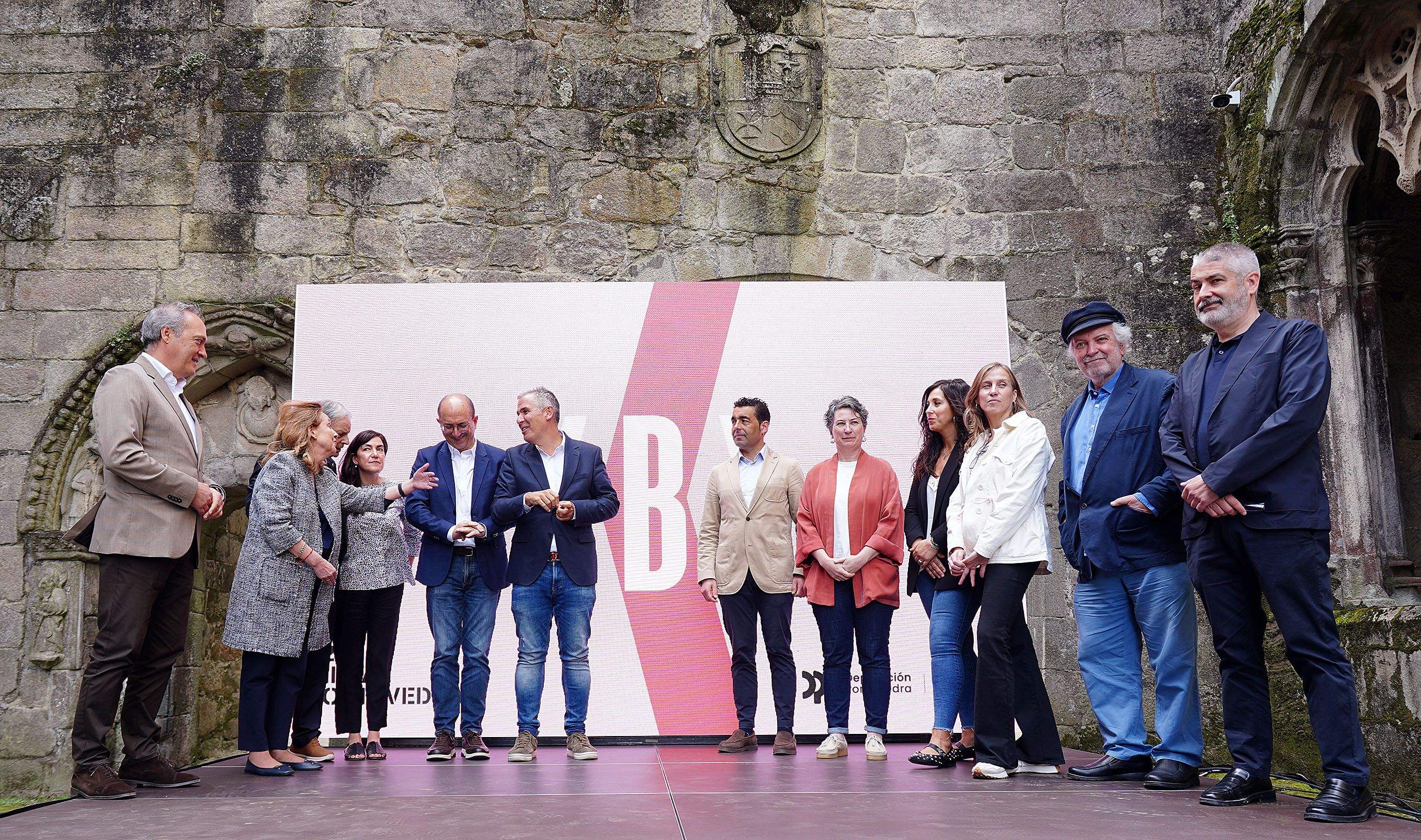 Presentación do programa da Bienal de Arte