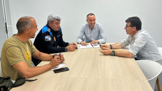 Reunión de coordinación de vigilancia en las playas de Sanxenxo