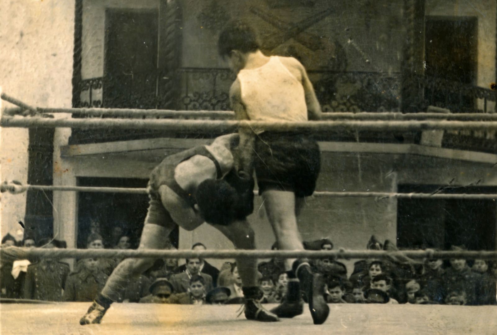 Farrajús (izquierda) en un combate