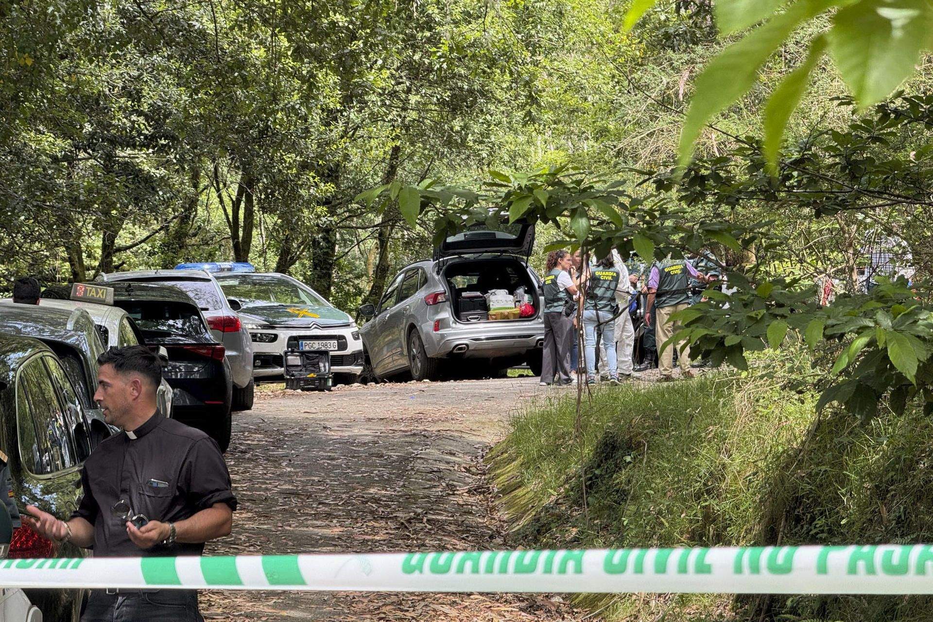 A Garda Civil investiga o achado de dous cadáveres en Campo Lameiro