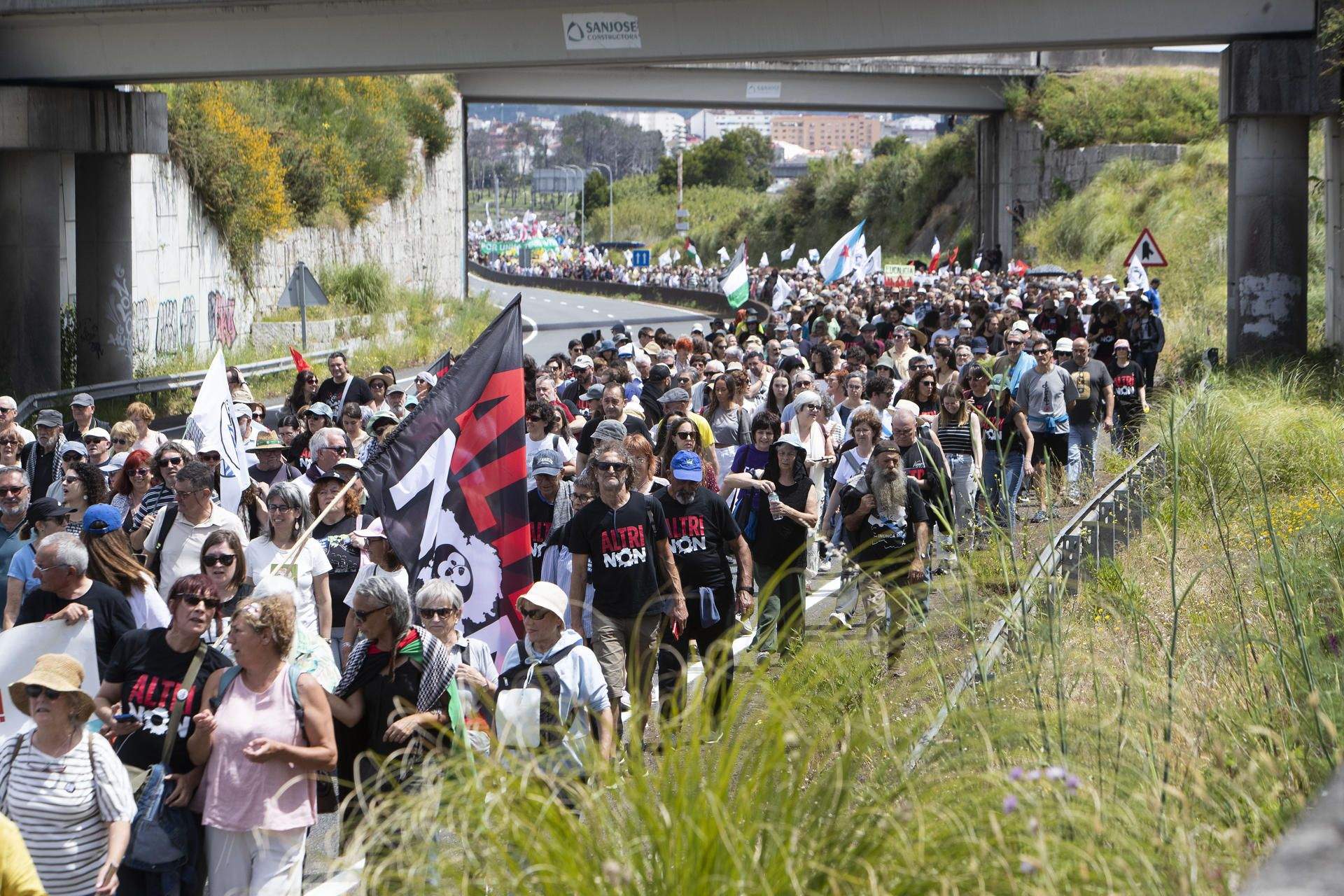 Marcha contra las celulosas de ENCE y ALTRI