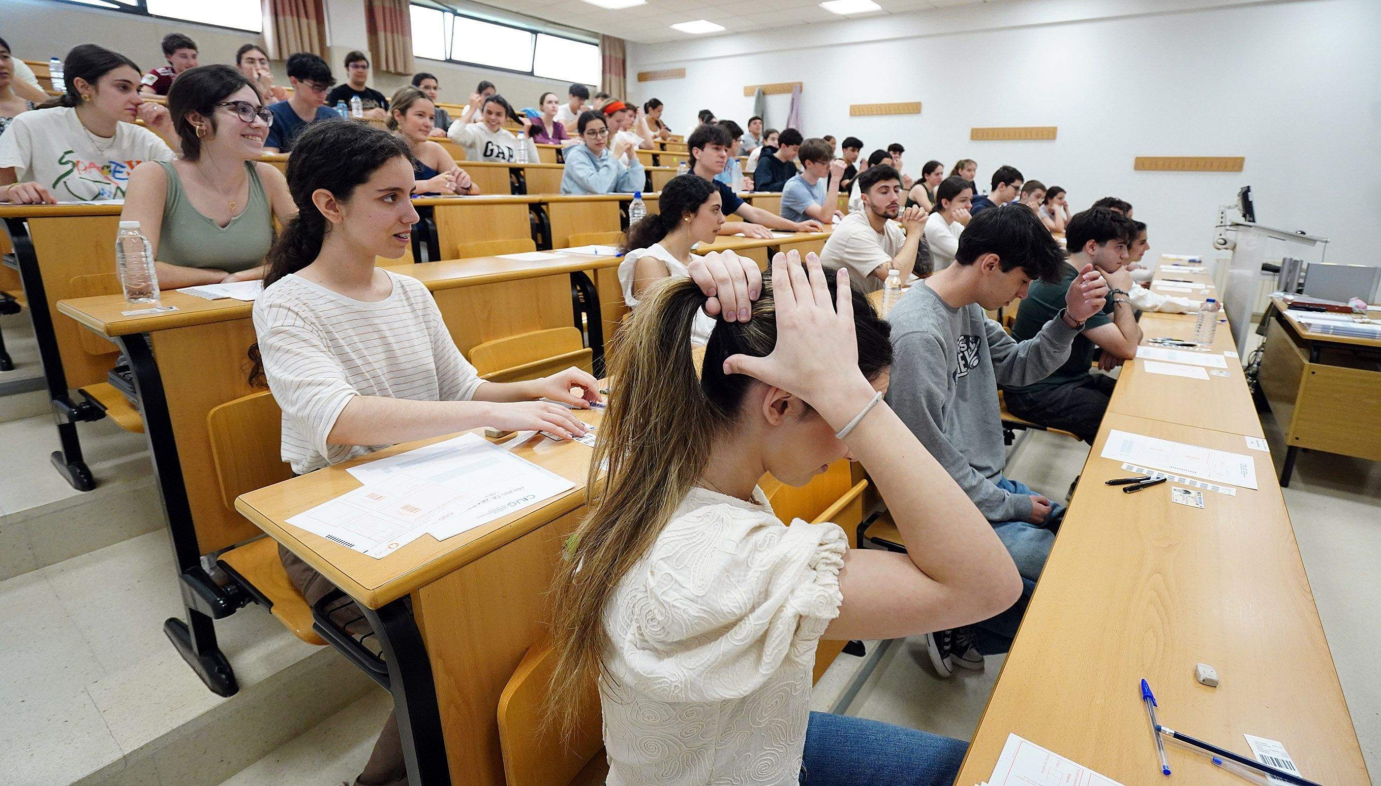 Probas da PAU, a nova selectividade, no campus de Pontevedra Probas da PAU, a nova selectividade, no campus de Pontevedra