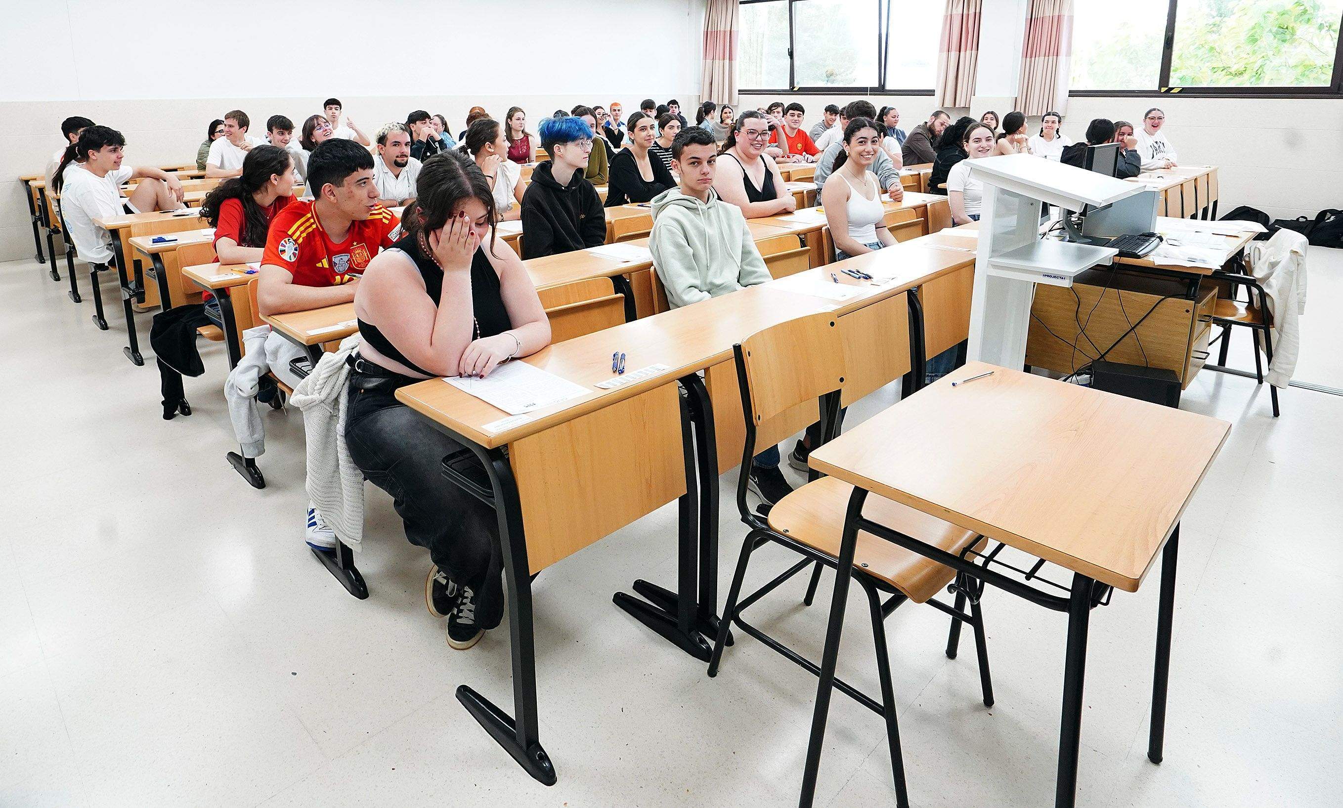 Probas da PAU, a nova selectividade, no campus de Pontevedra Probas da PAU, a nova selectividade, no campus de Pontevedra