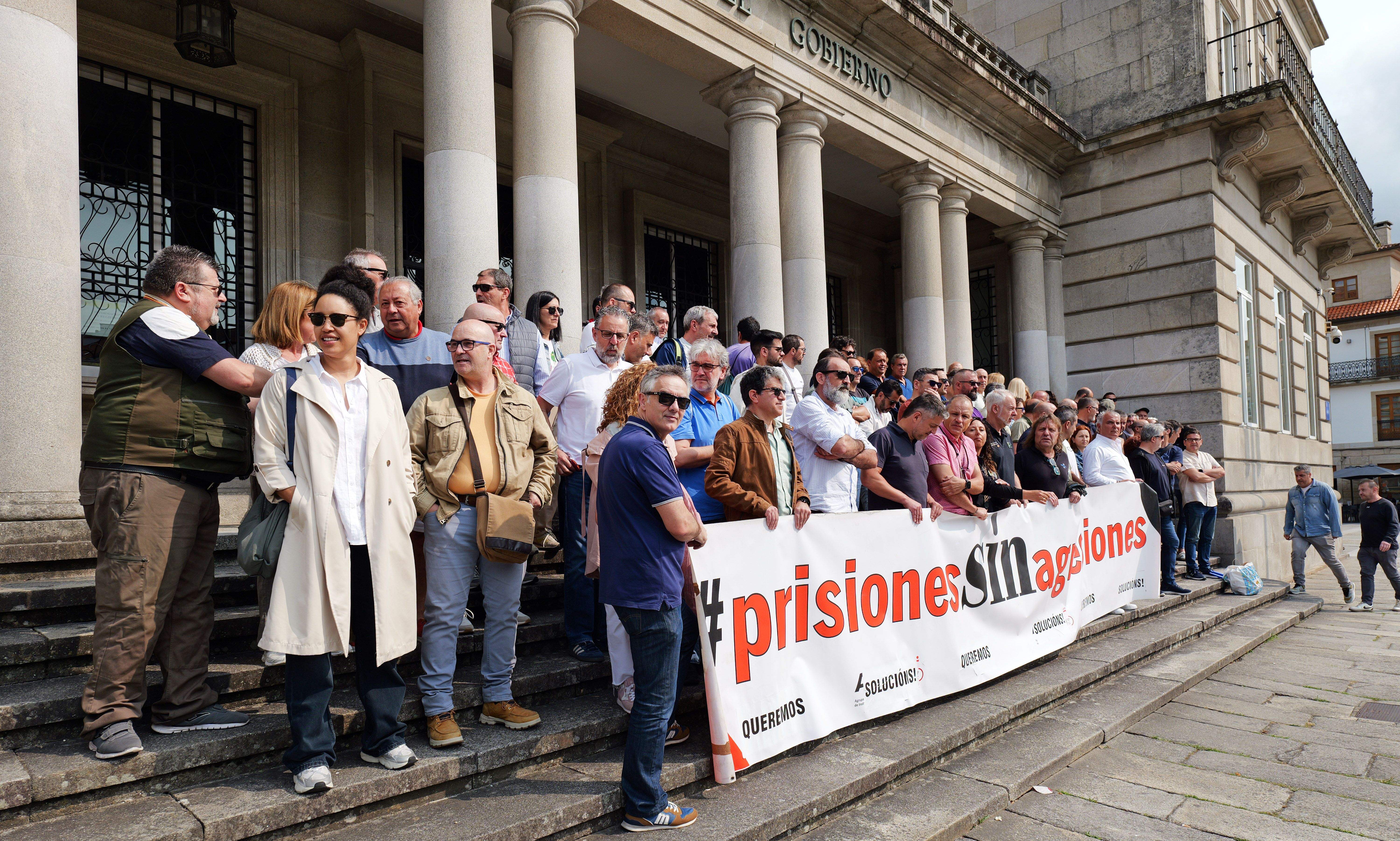 Protesta de funcionarios del Centro Penitenciario de A Lama