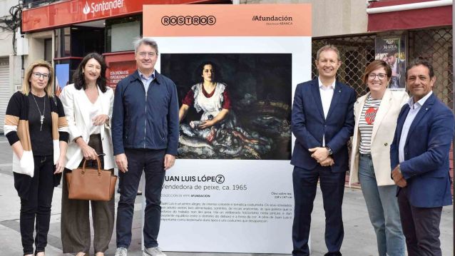 Muestra de retratos en las calles de O Grove