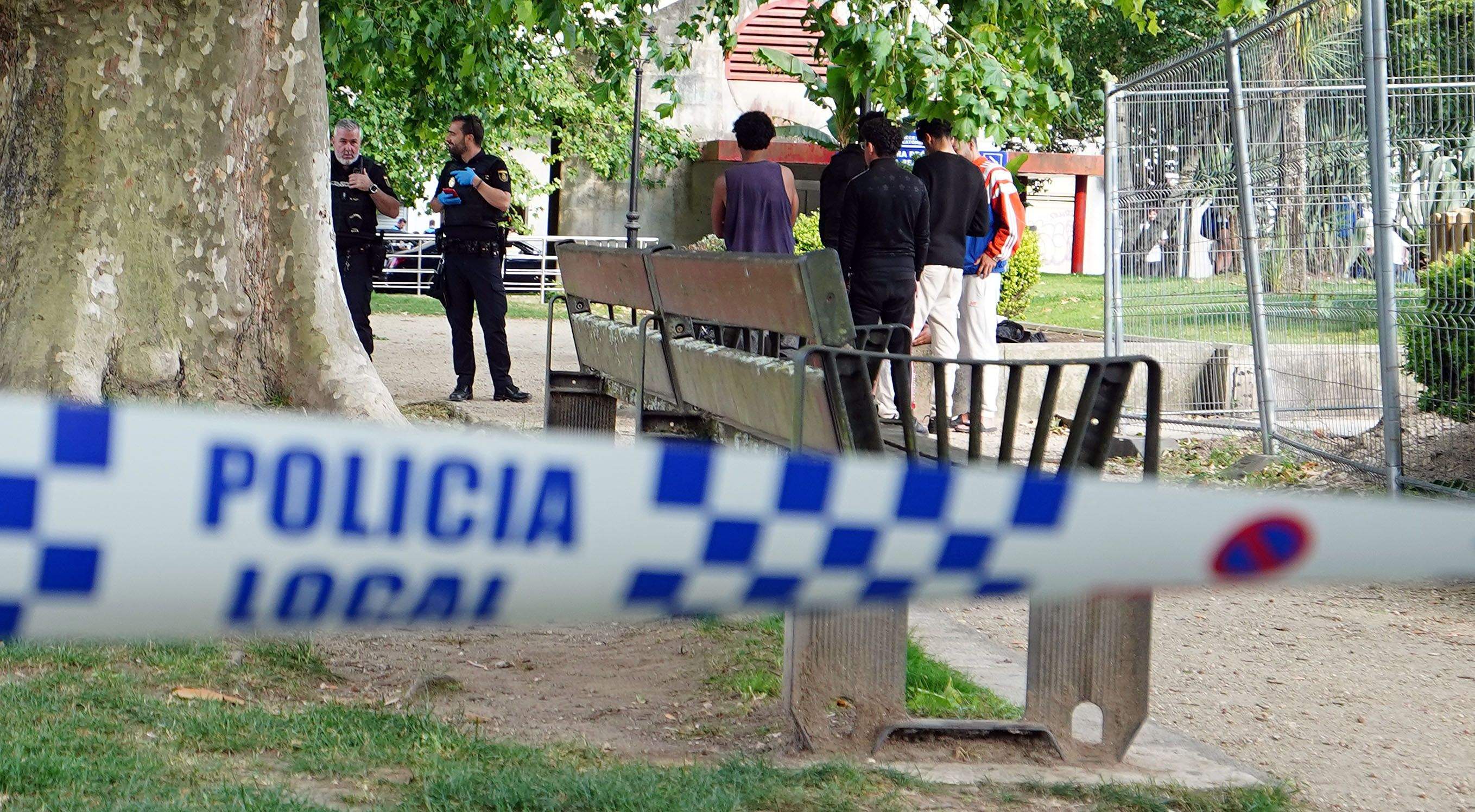 Axentes policiais en Barcelos tras a pelexa