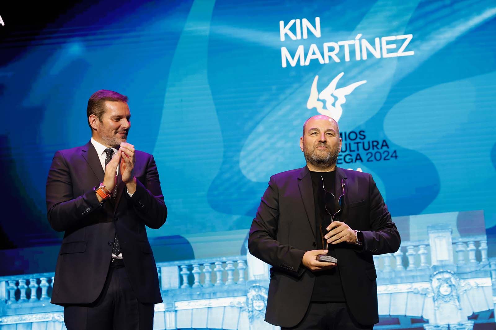 'Kin' Martínez, tras recibir un dos Premios da Cultura Galega 2024