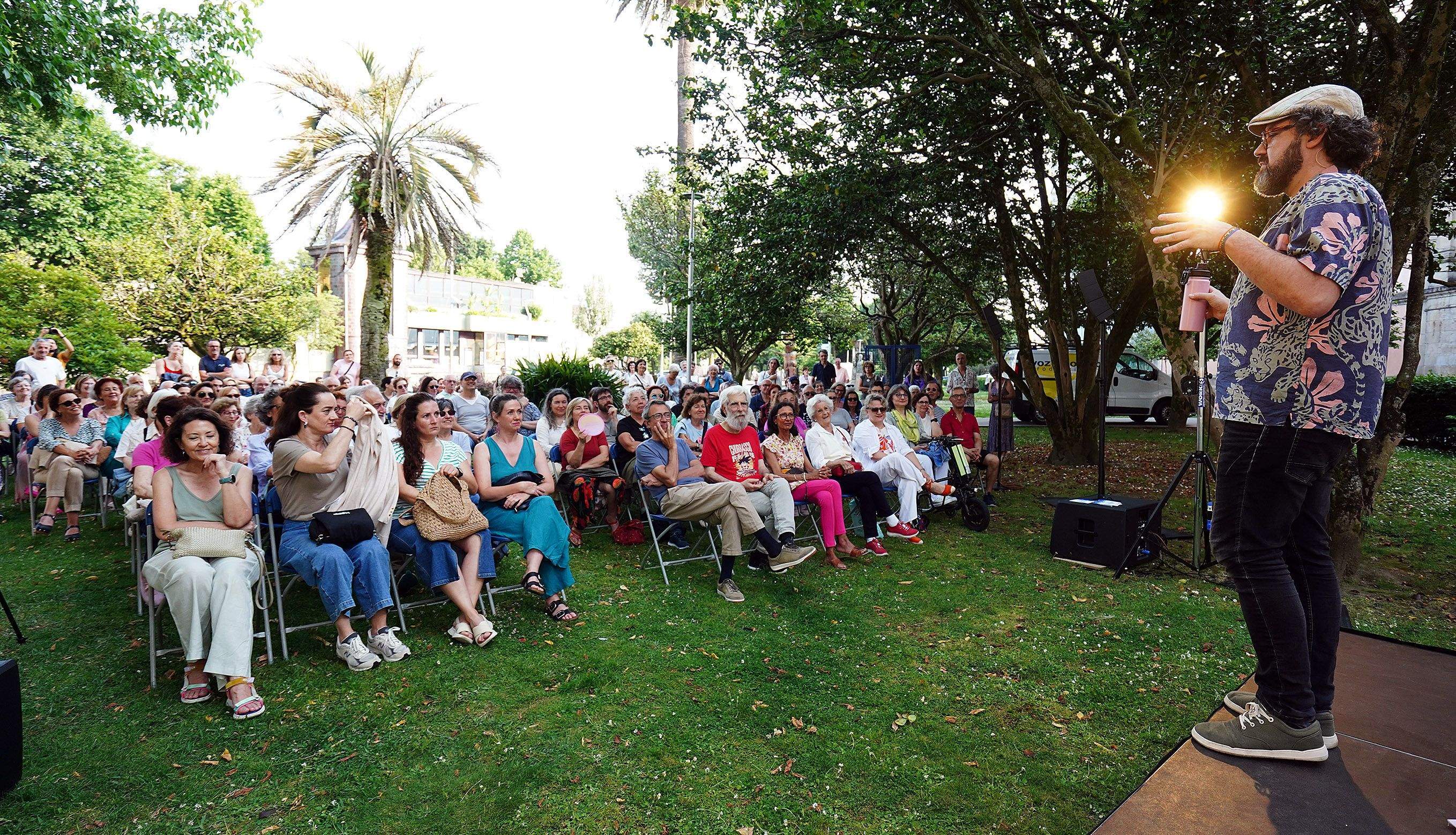 Actuación de Caxoto en Sete Falares