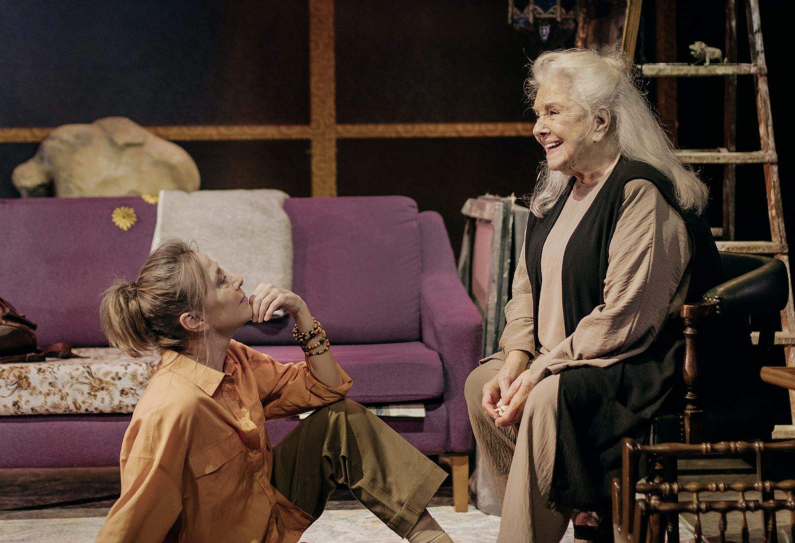 Lola Herrera e Natalia Dicenta, en 'Camino a La Meca'