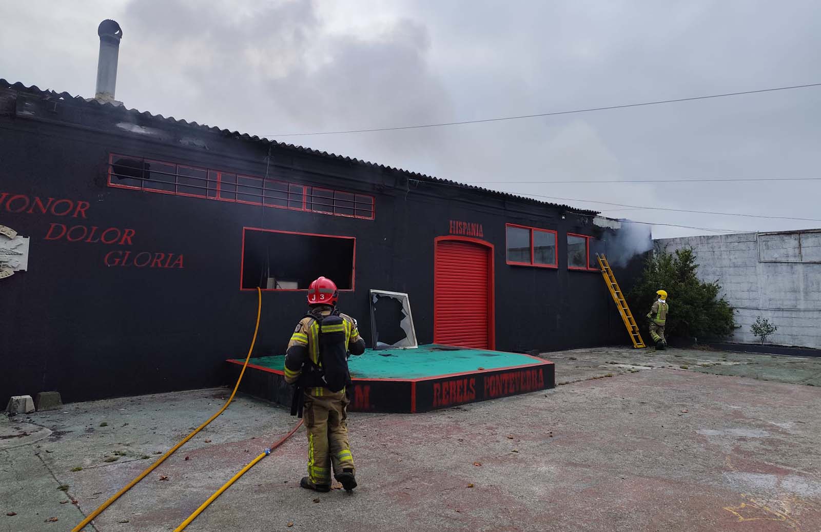 Incendio na sede do club moteiro Rebels MC Hispania
