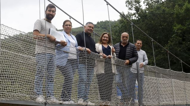 Visita á ponte colgante de Soutomaior