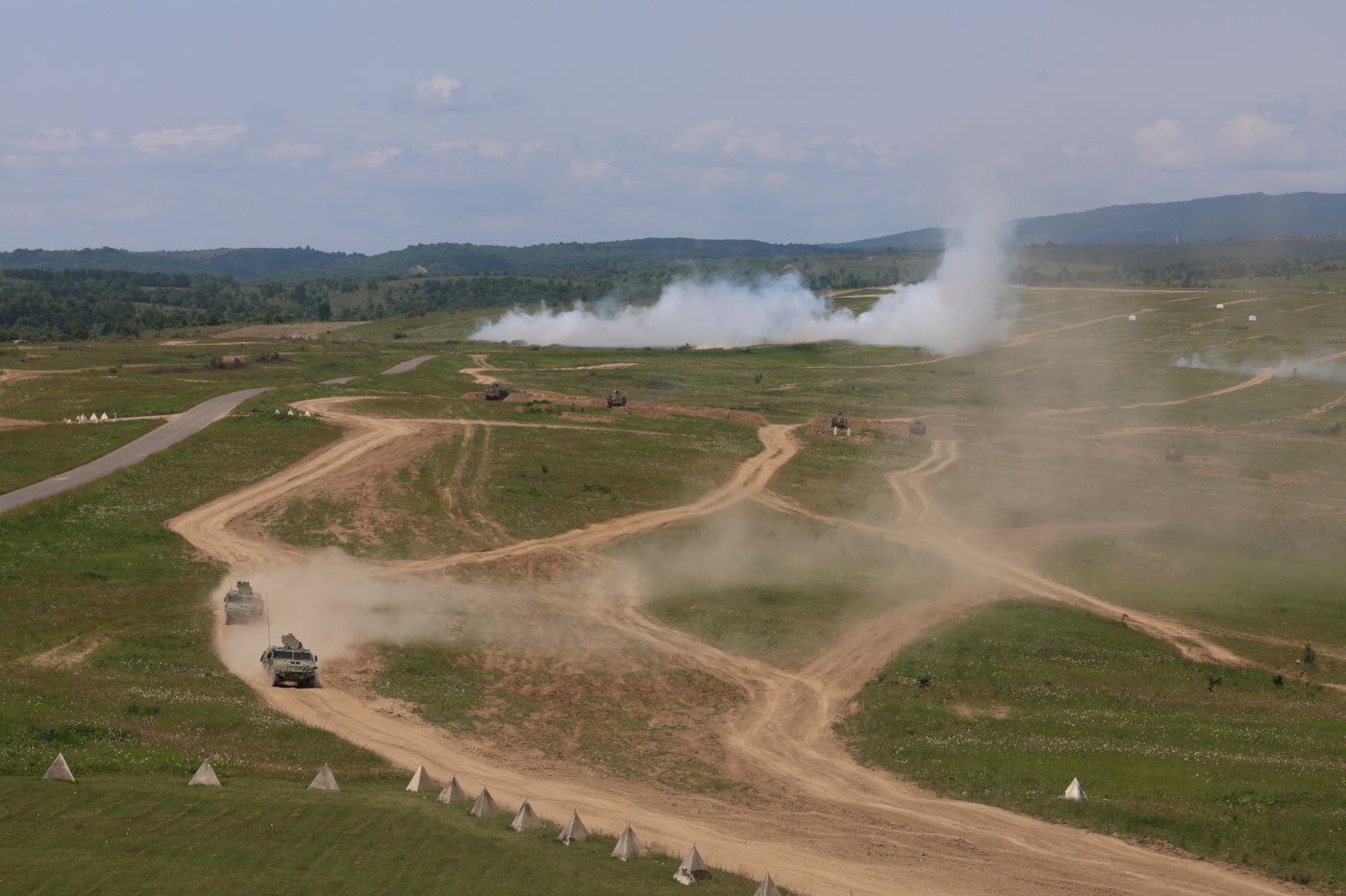 Visita del Rey a los contingentes del ejército en Rumanía y Eslovaquia Visita del Rey a los contingentes del ejército en Rumanía y Eslovaquia