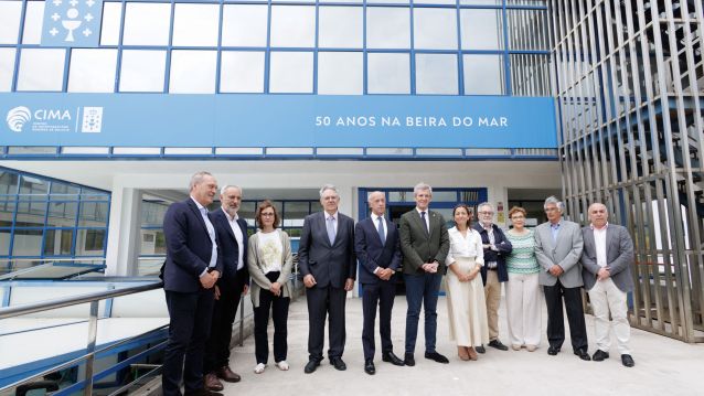 O presidente da Xunta no CIMA en Vilanova de Arousa O presidente da Xunta no CIMA en Vilanova de Arousa