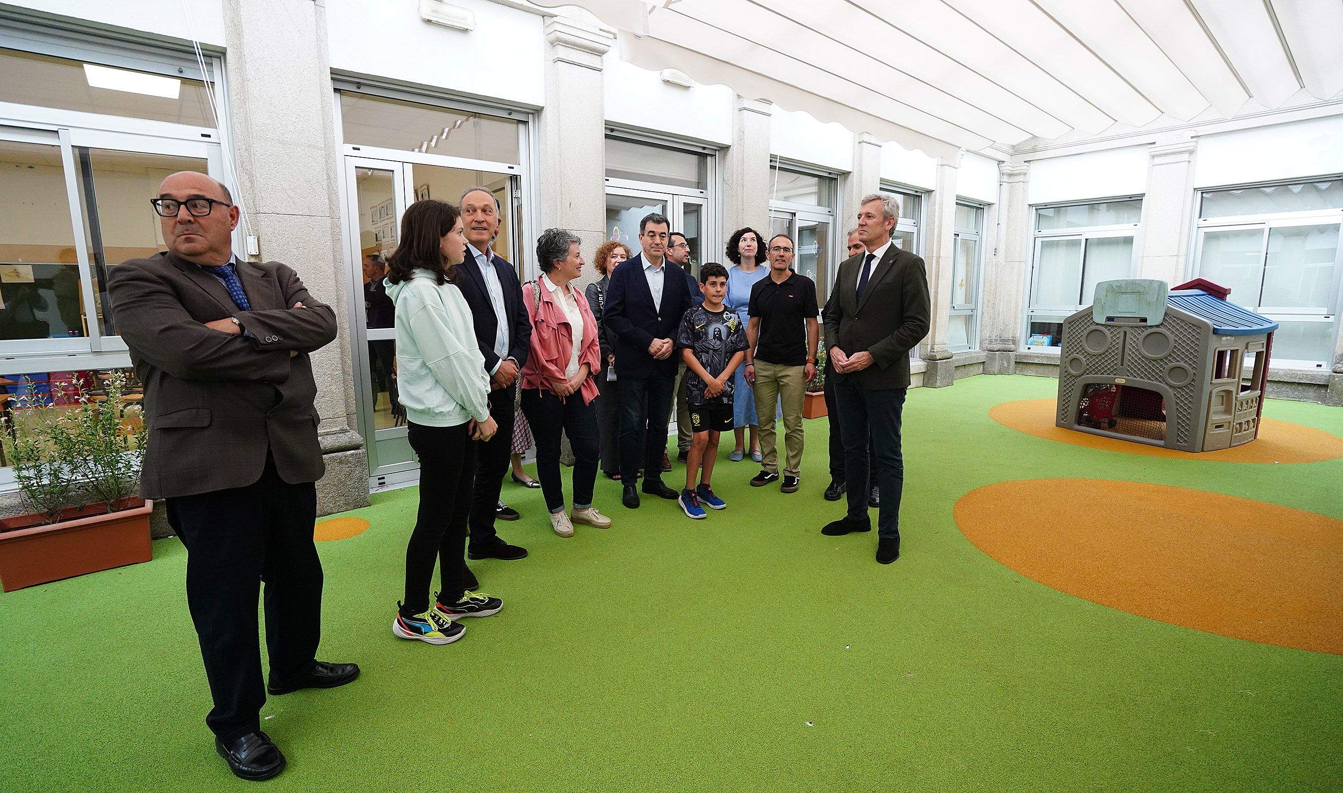 Visita de Alfonso Rueda ás obras no CEIP Froebel Visita de Alfonso Rueda ás obras no CEIP Froebel