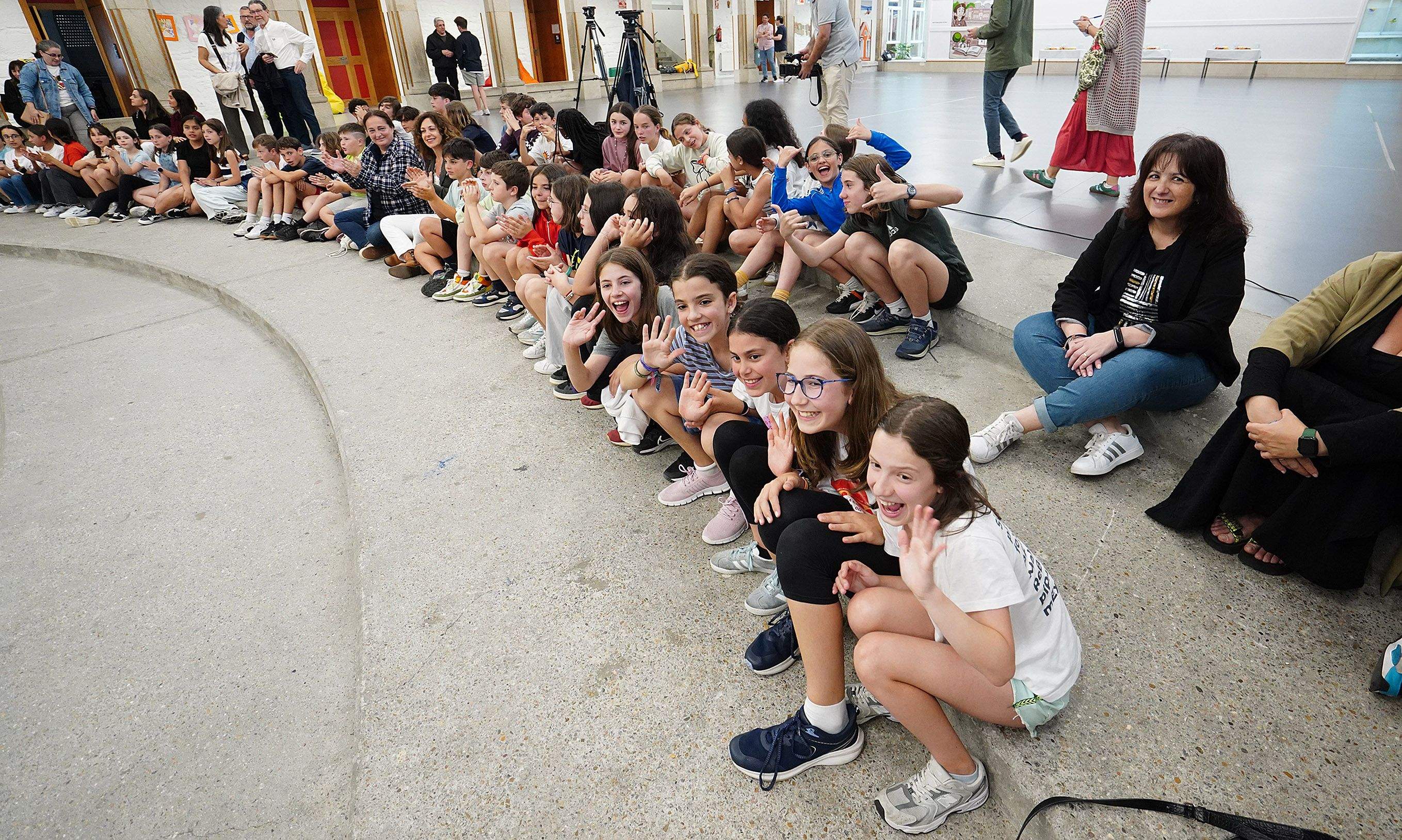 Visita de Alfonso Rueda ás obras no CEIP Froebel Visita de Alfonso Rueda ás obras no CEIP Froebel