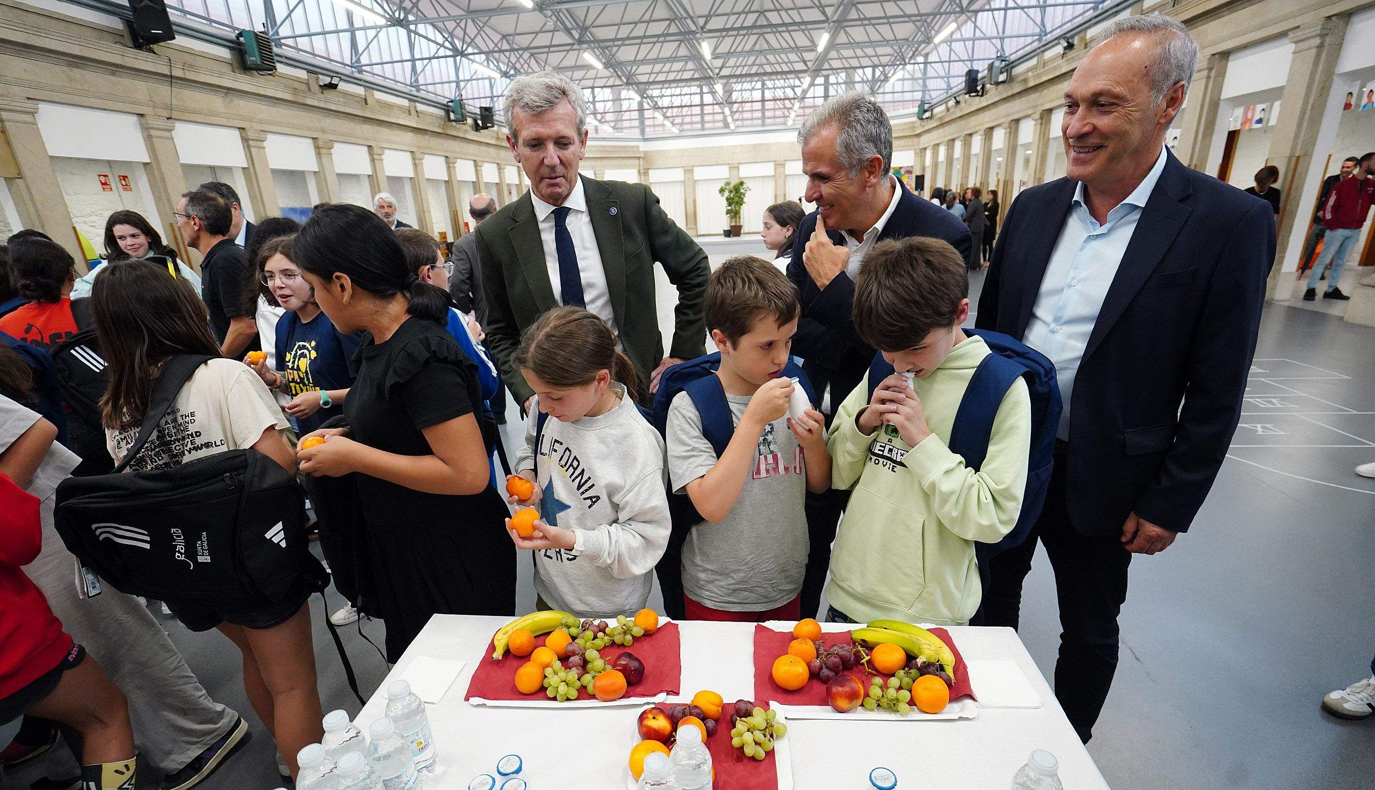 Visita de Alfonso Rueda ás obras no CEIP Froebel Visita de Alfonso Rueda ás obras no CEIP Froebel