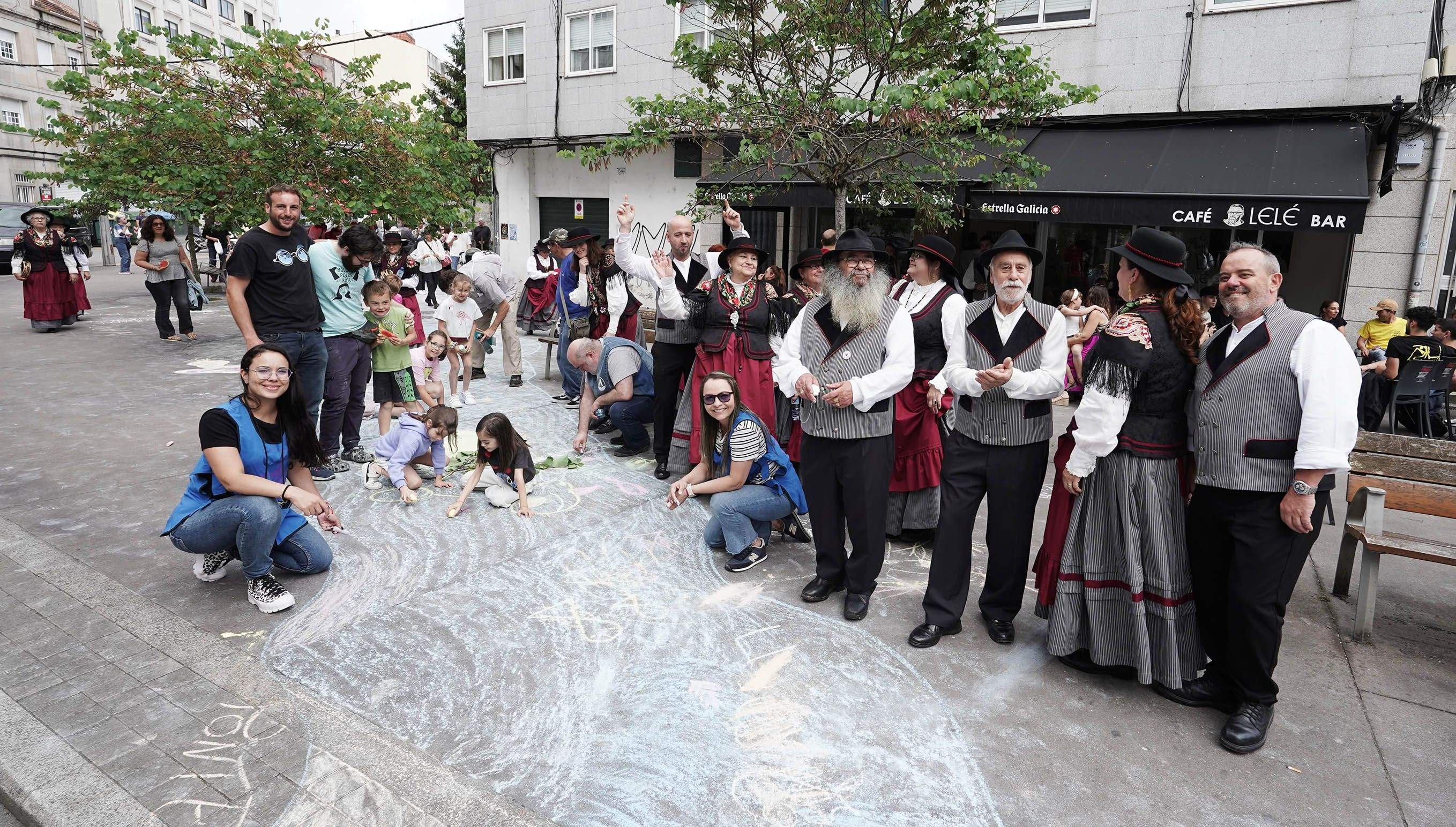 Actividade 'Pintar a traza do río' Valdecorvos