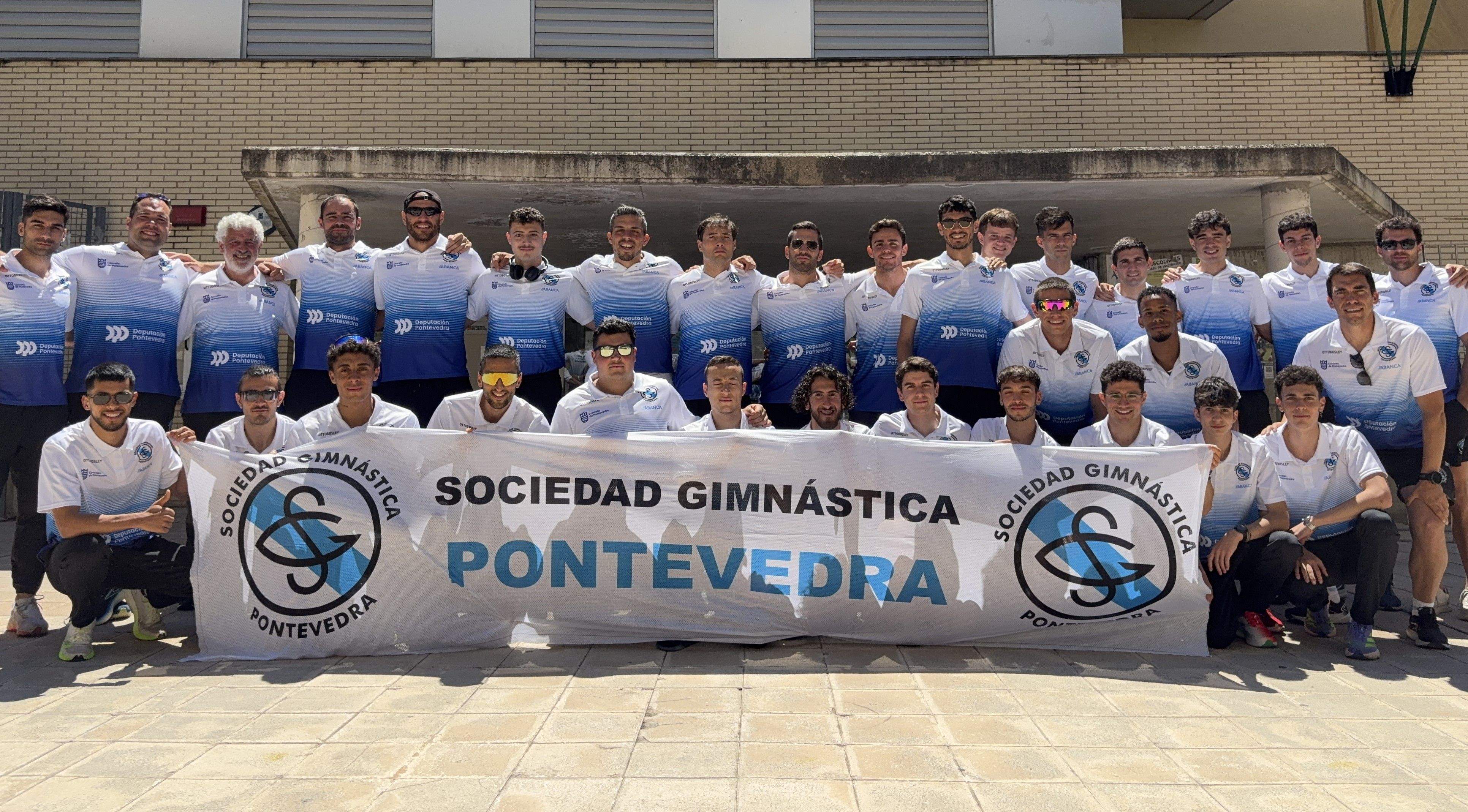 Equipo masculino de la Sociedad Gimnástica en la segunda jornada de liga