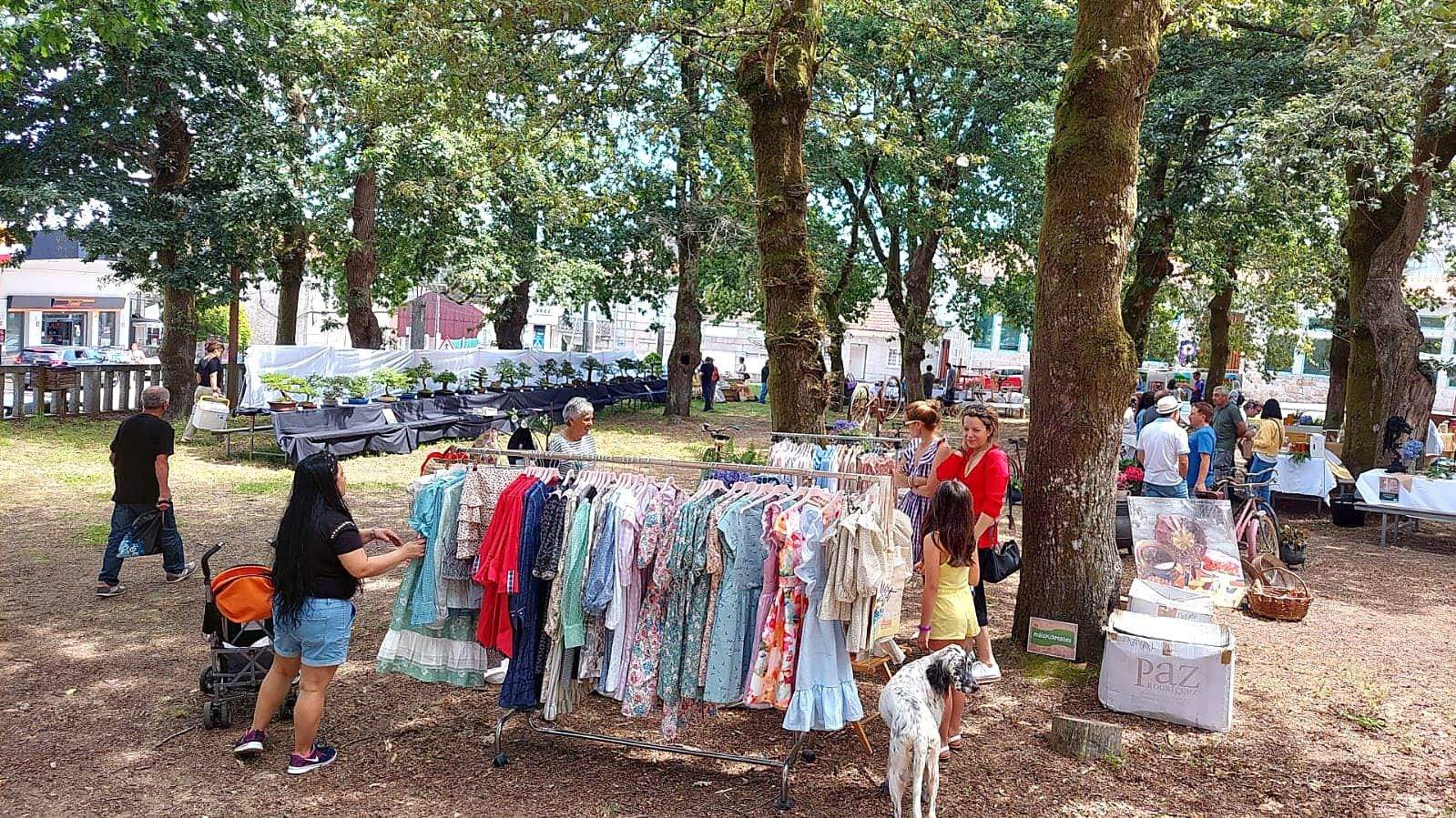 Feira de Artesanía e Segunda Man en Moraña
