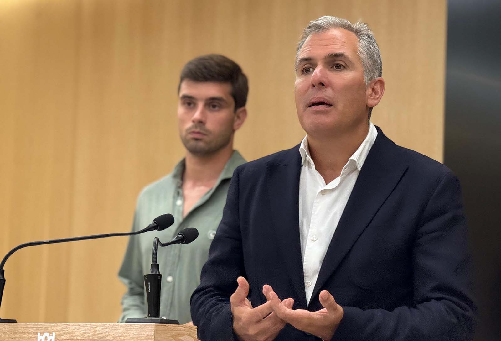 Rafa Domínguez e Guille Juncal, en rolda de prensa