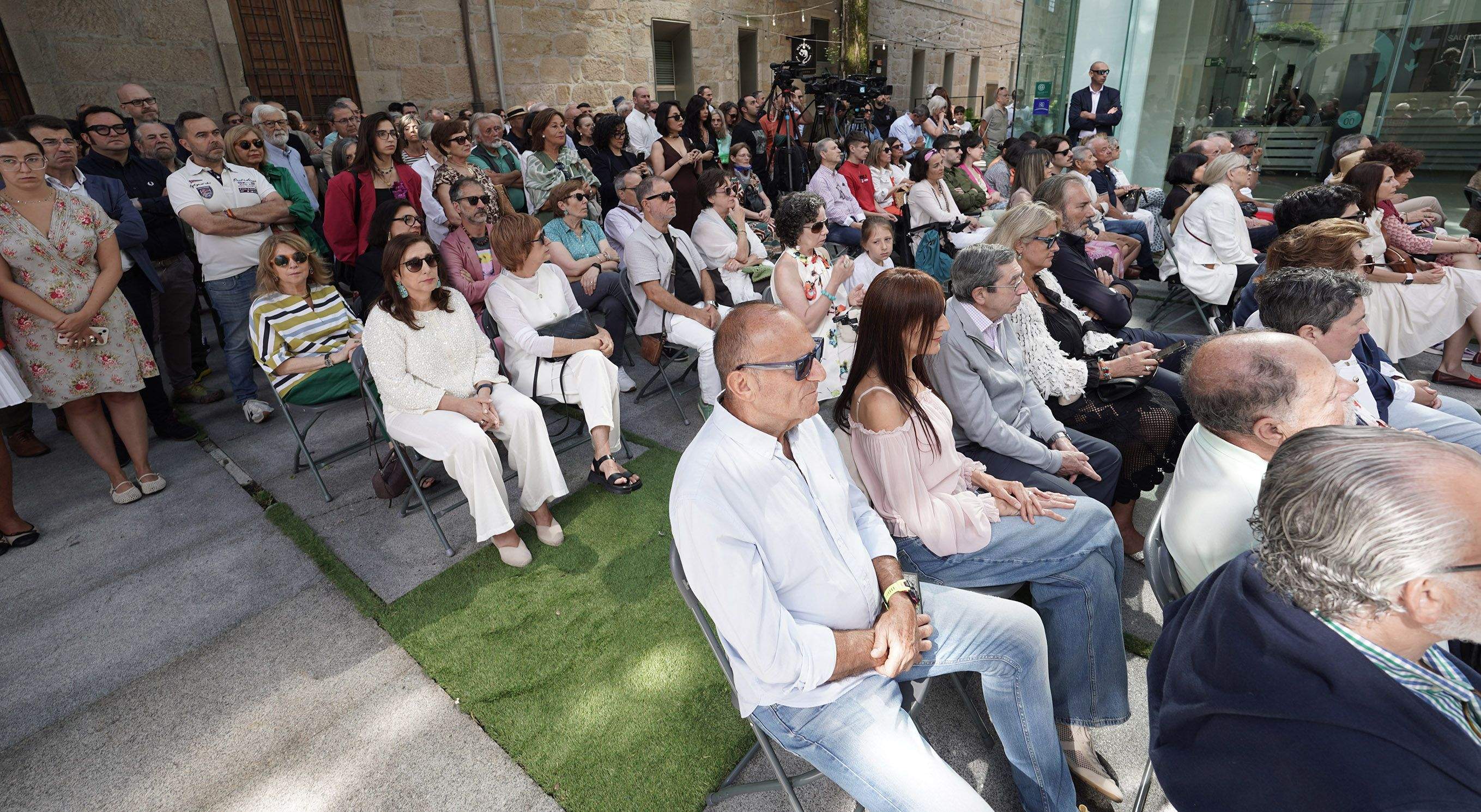 Inauguración oficial da 32ª Bienal de Arte de Pontevedra