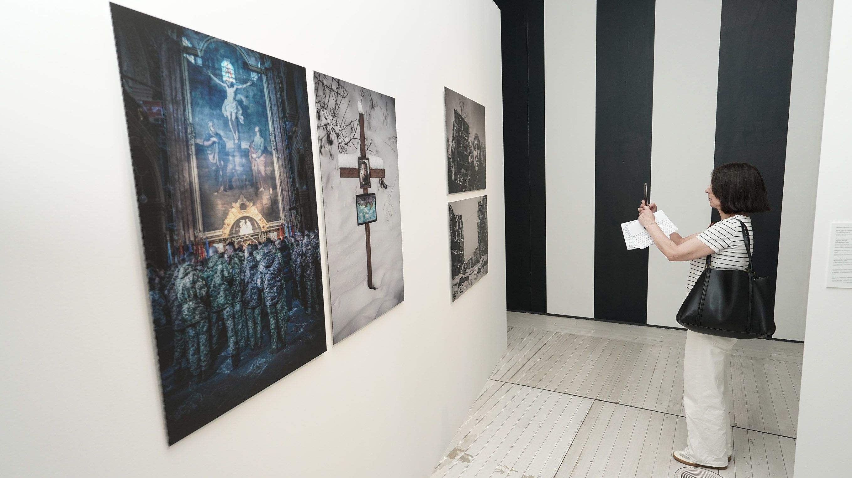 Inauguración oficial da 32ª Bienal de Arte de Pontevedra