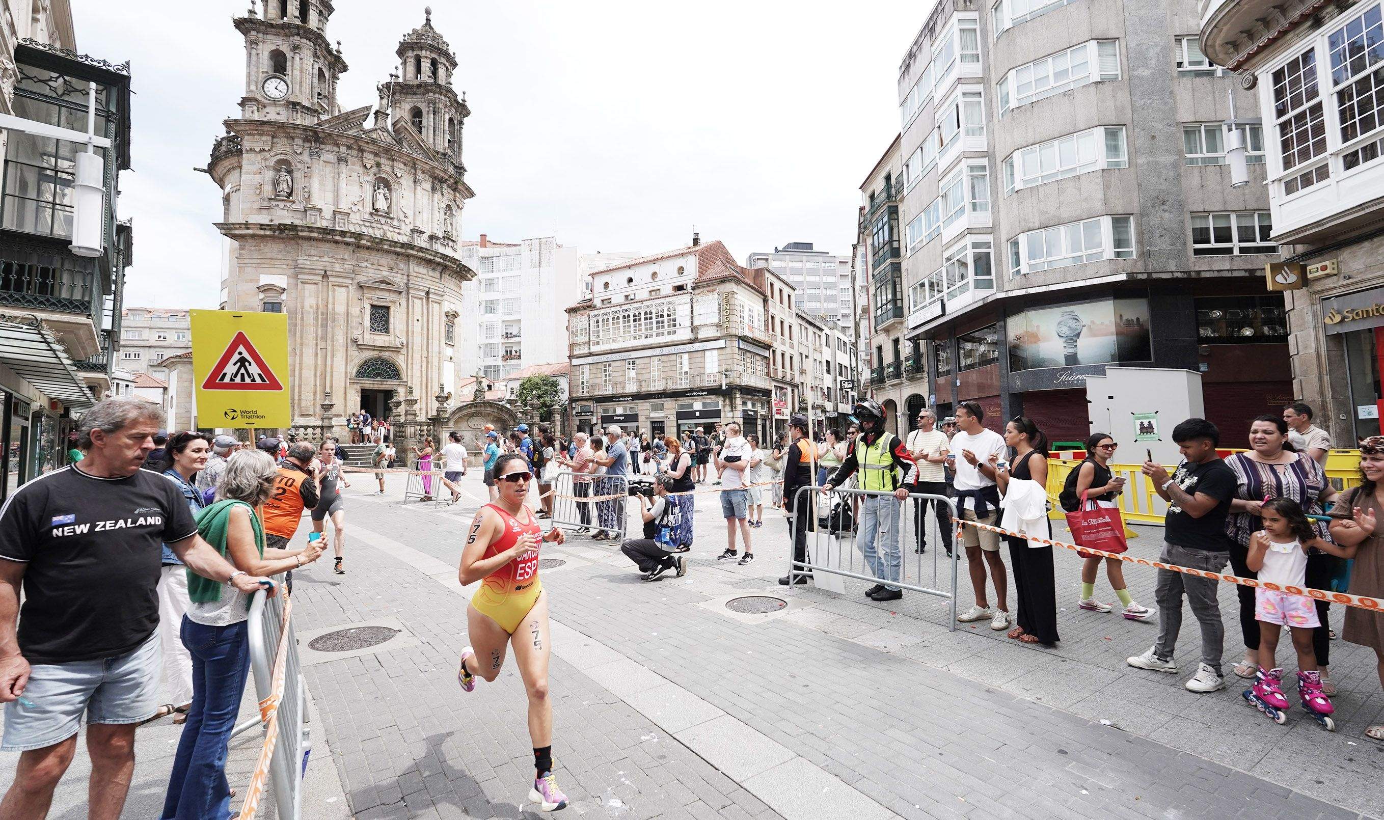 Carreira elite e sub23 feminina de dúatlon no Multisport de Pontevedra Carreira elite e sub23 feminina de dúatlon no Multisport de Pontevedra